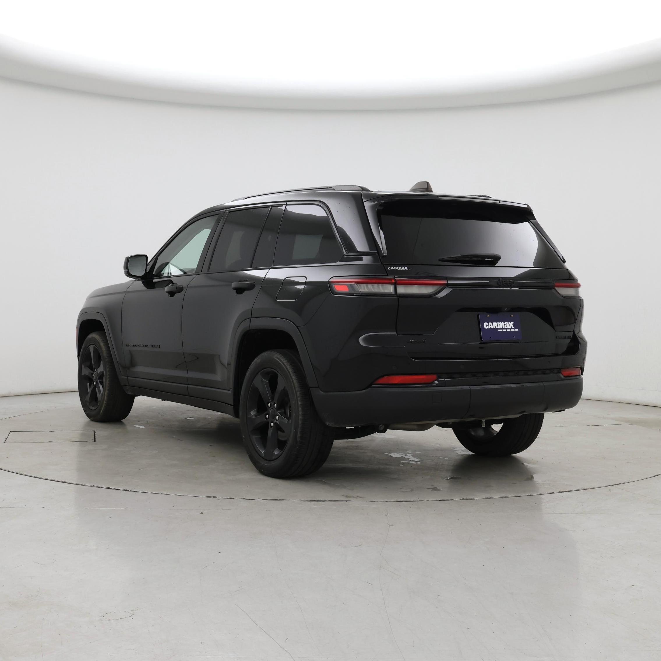 Thumbnail: 2023 Jeep Grand Cherokee - 2