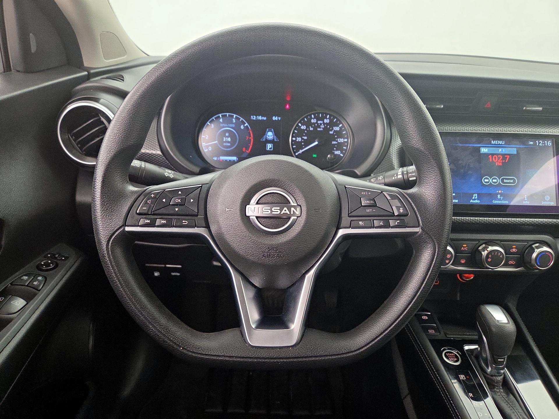 Thumbnail: 2024 Nissan Kicks - 10