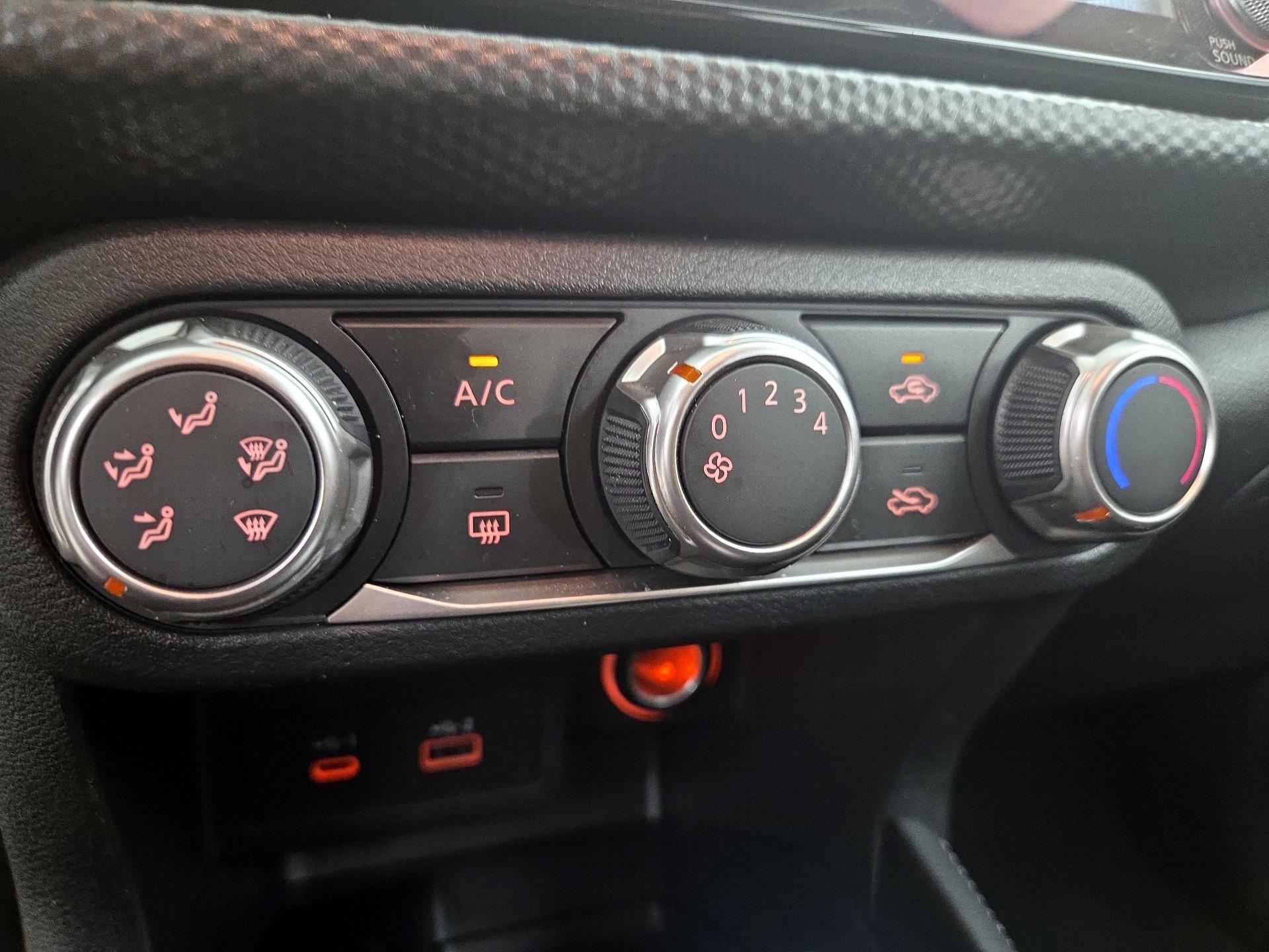 Thumbnail: 2024 Nissan Kicks - 15