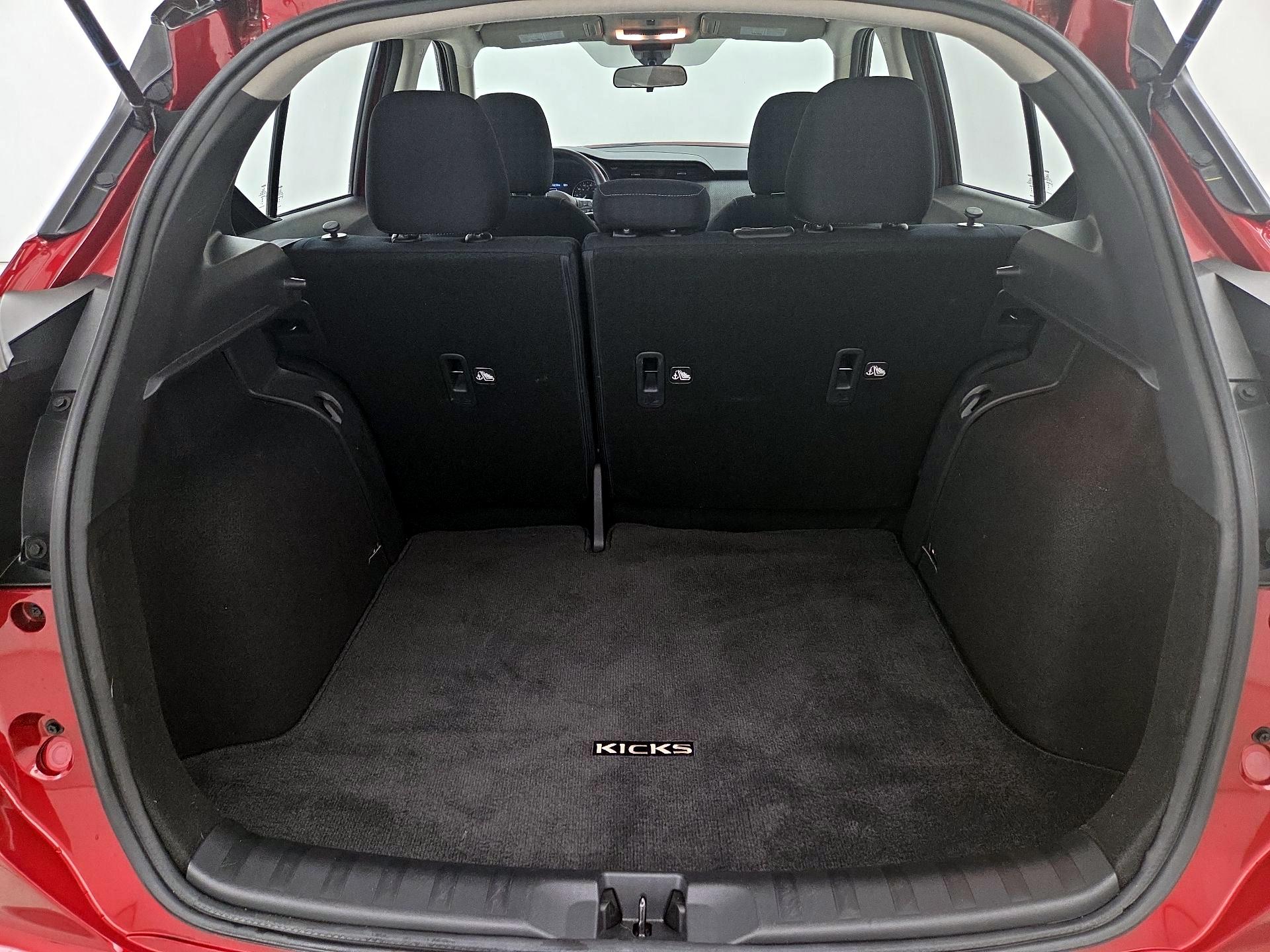 Thumbnail: 2024 Nissan Kicks - 19