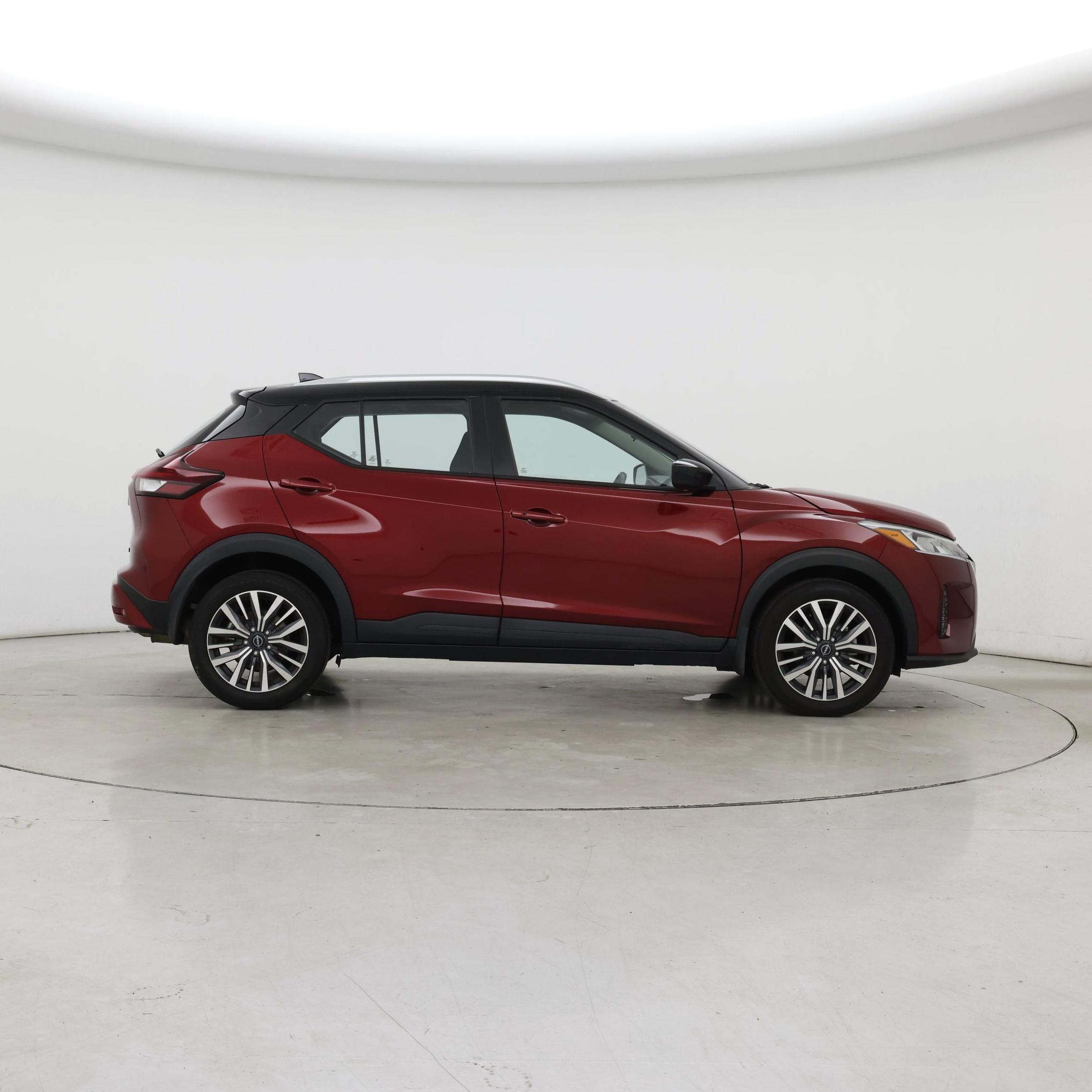Thumbnail: 2024 Nissan Kicks - 7