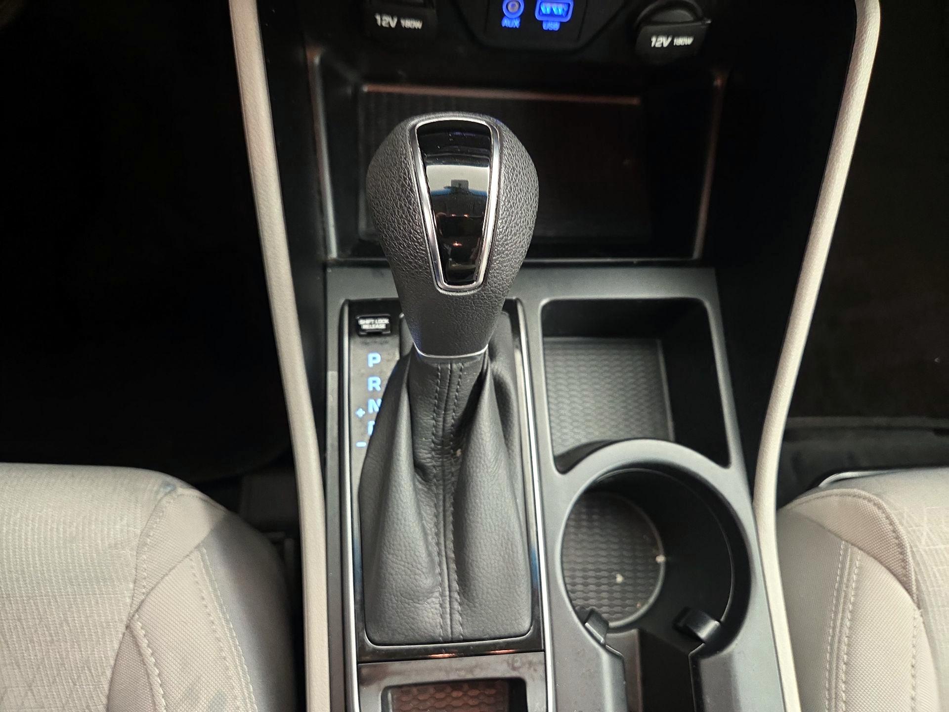 Thumbnail: 2016 Hyundai Tucson - 17