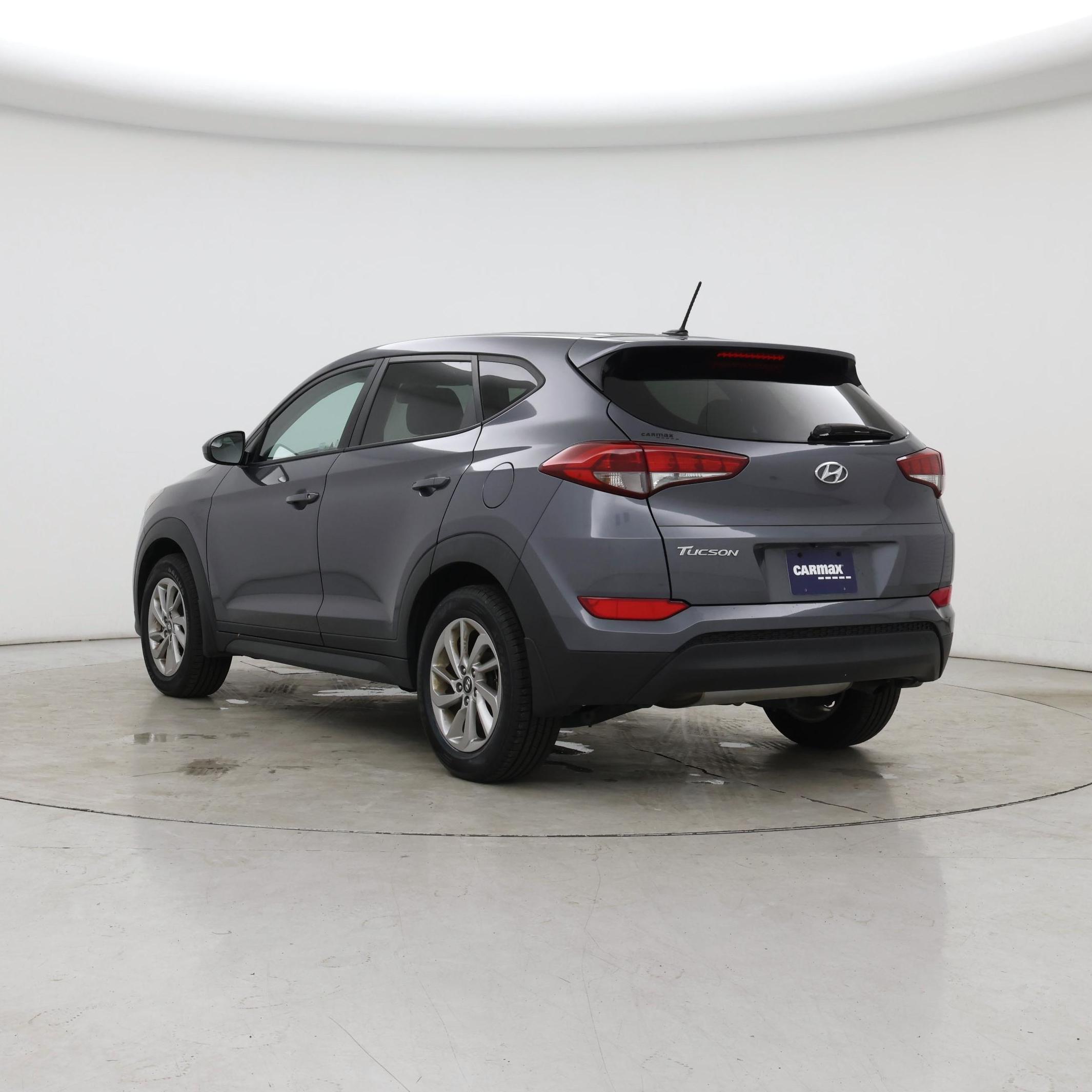 Thumbnail: 2016 Hyundai Tucson - 2