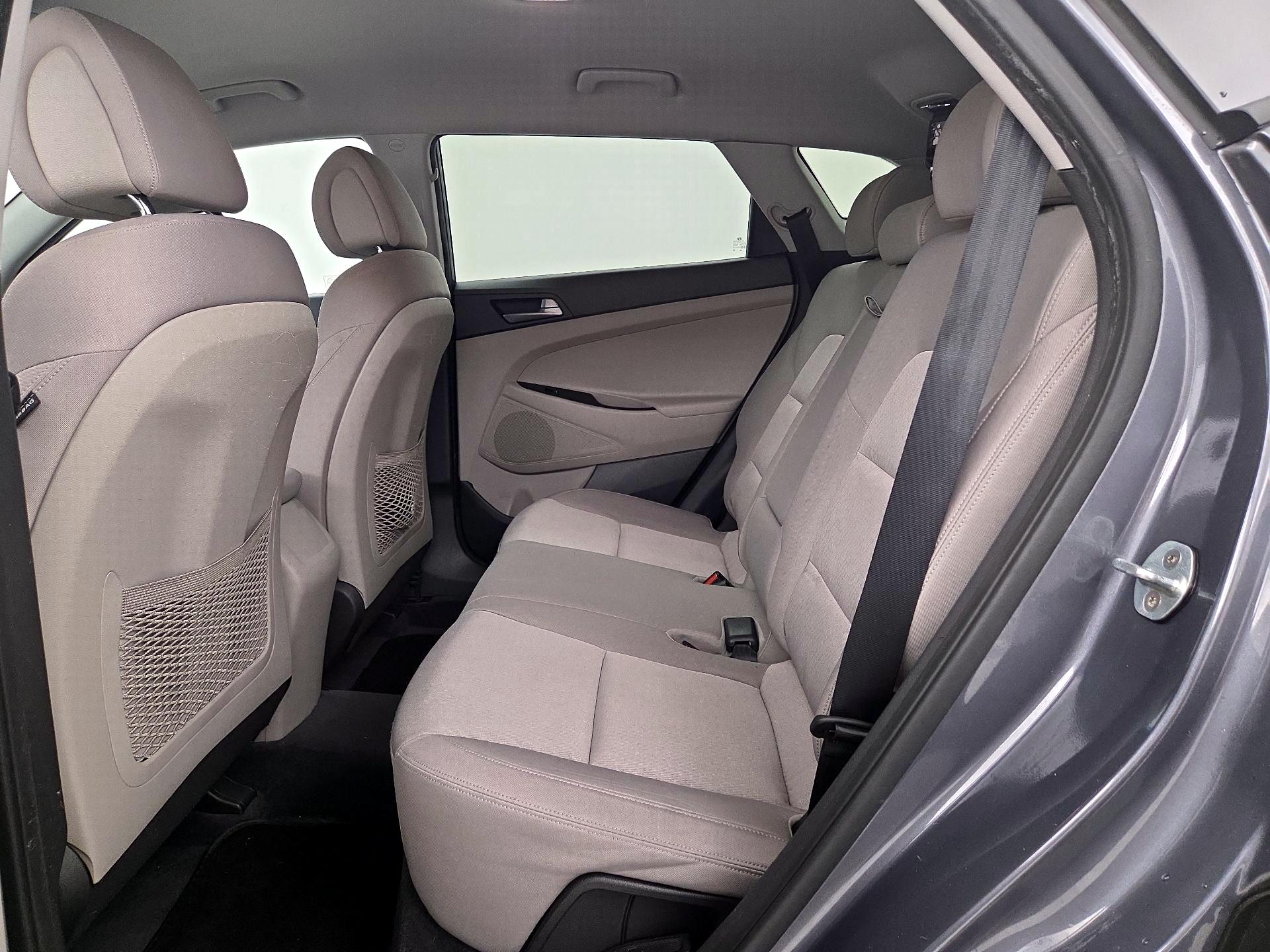 Thumbnail: 2016 Hyundai Tucson - 19