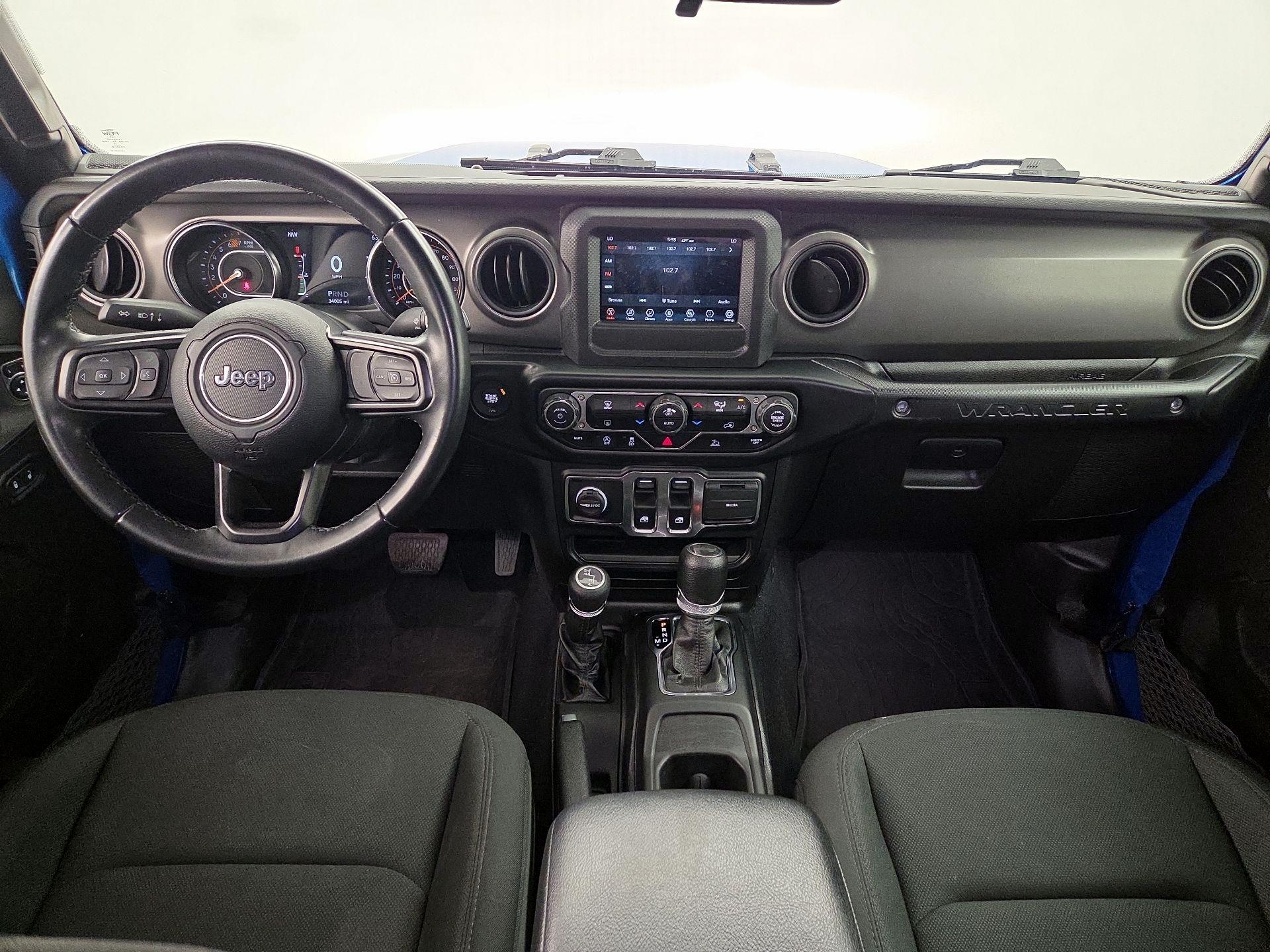 Thumbnail: 2022 Jeep Wrangler - 9