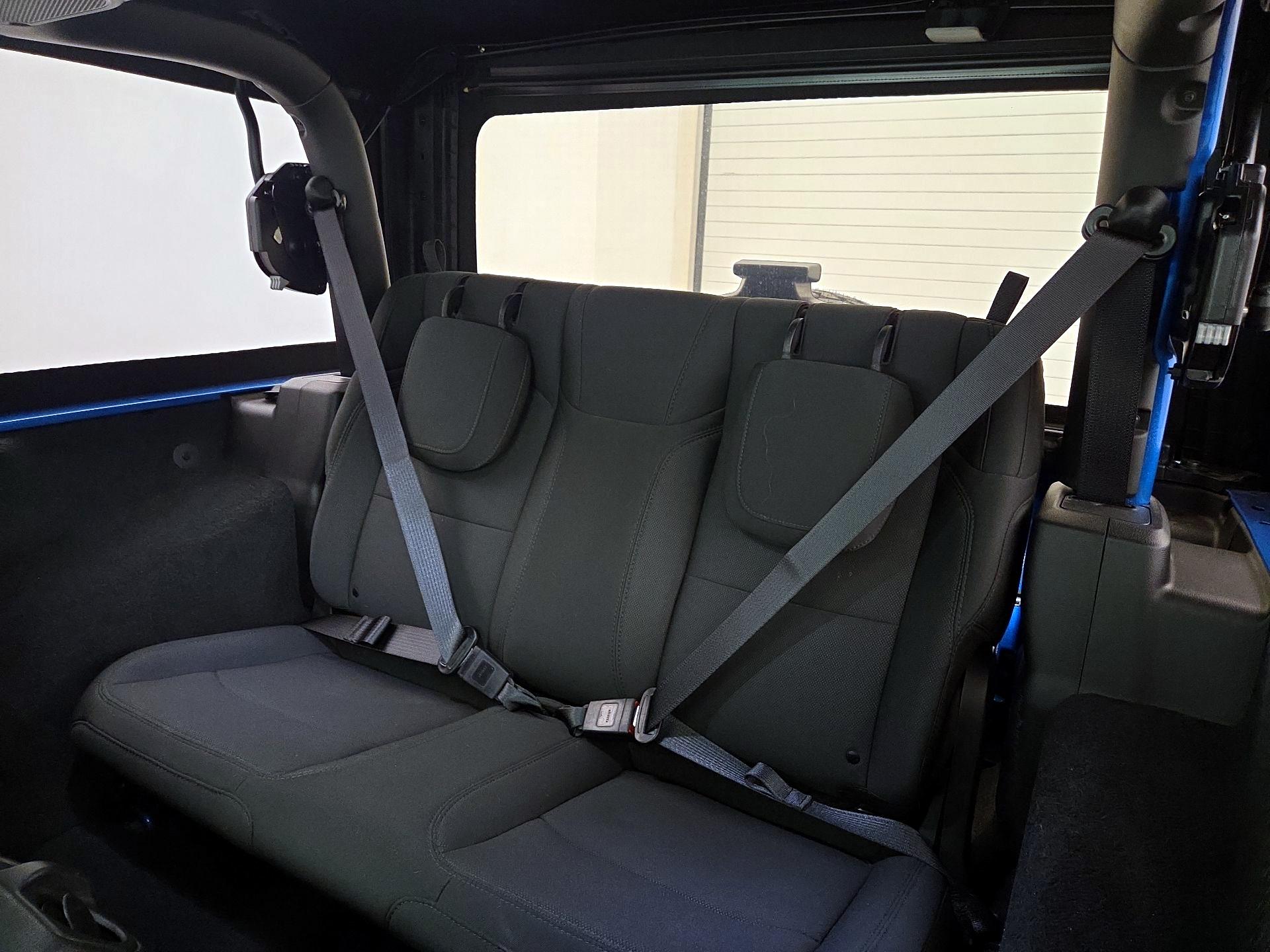 Thumbnail: 2022 Jeep Wrangler - 19