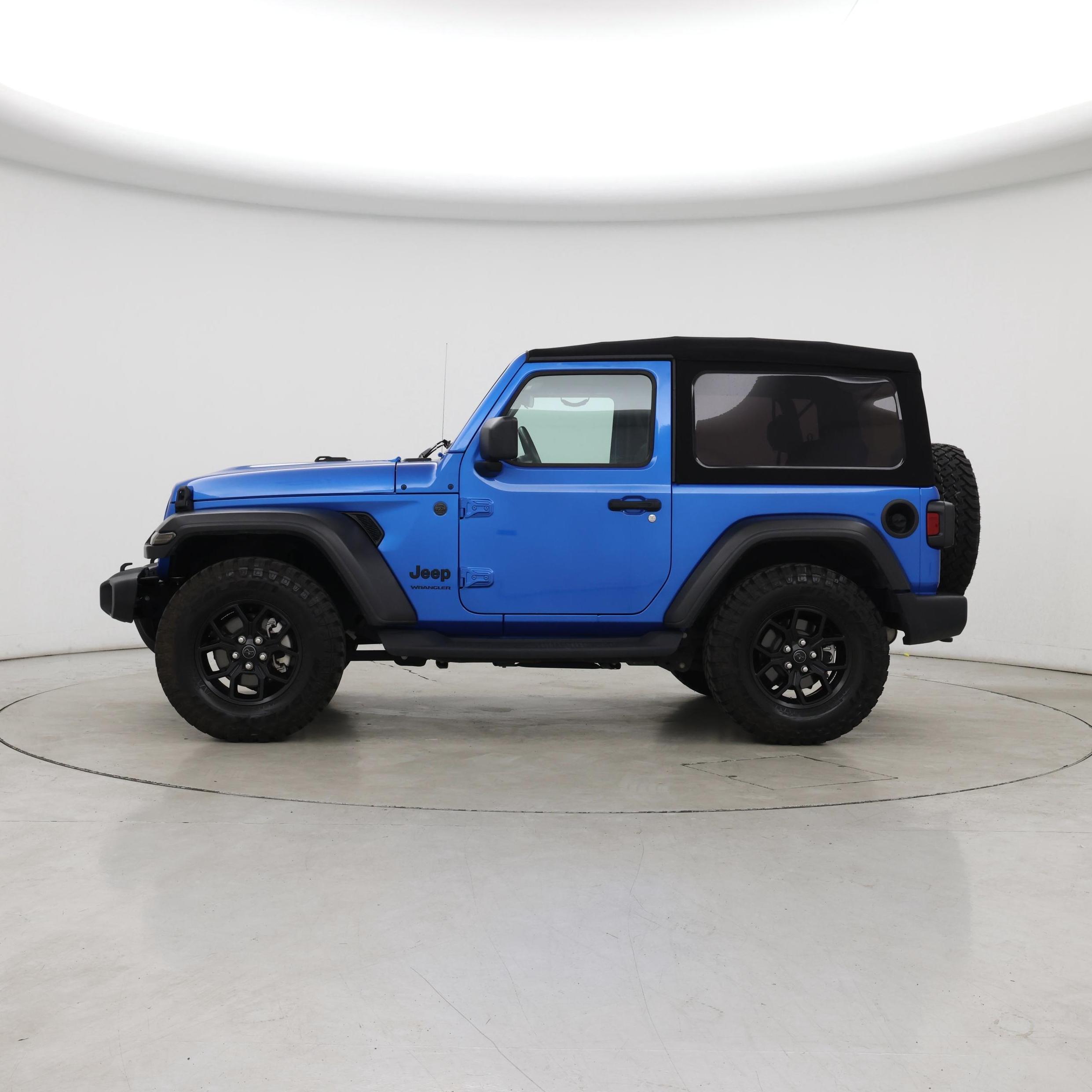 Thumbnail: 2022 Jeep Wrangler - 3