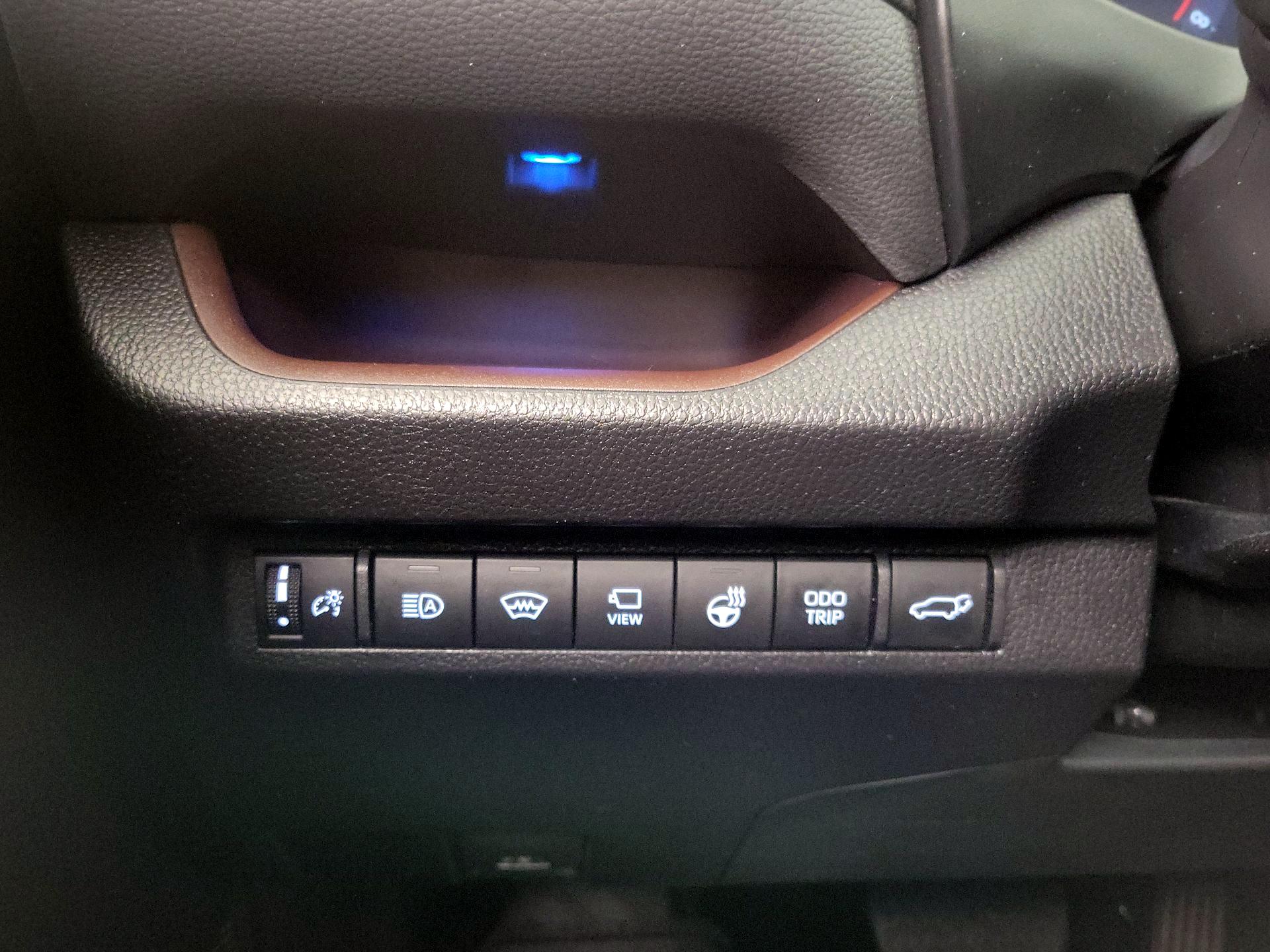 Thumbnail: 2024 Toyota RAV4 - 13