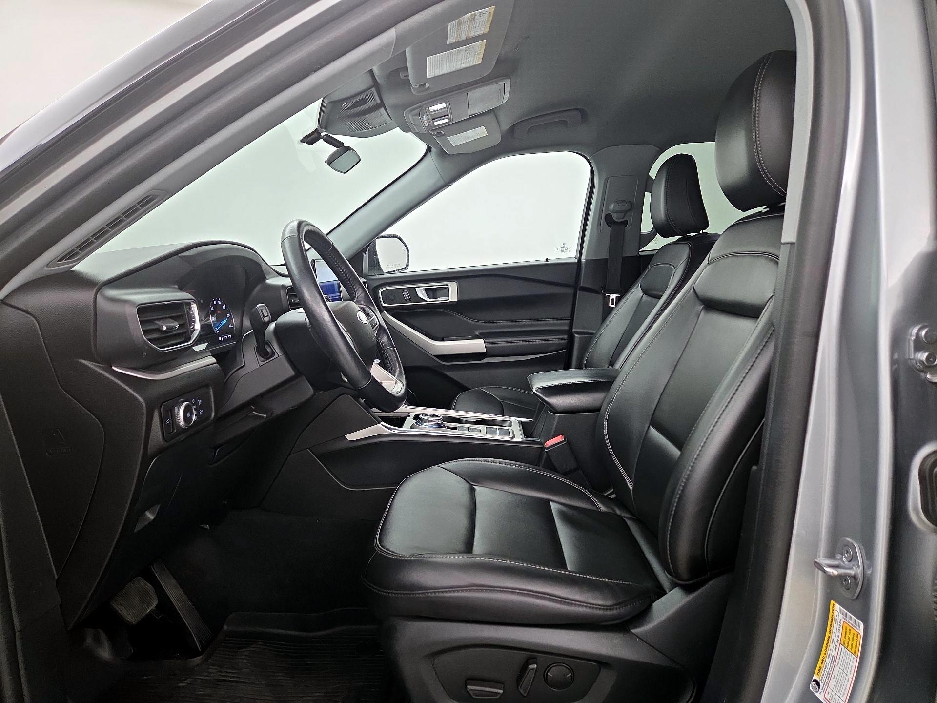 Thumbnail: 2022 Ford Explorer - 11