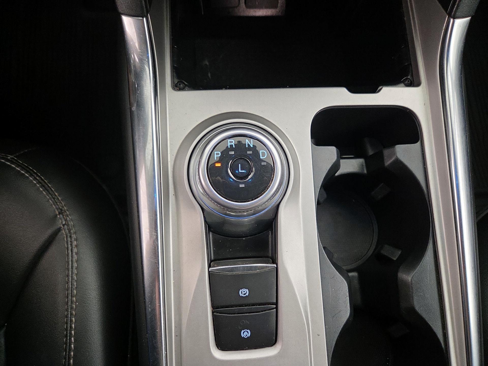 Thumbnail: 2022 Ford Explorer - 18