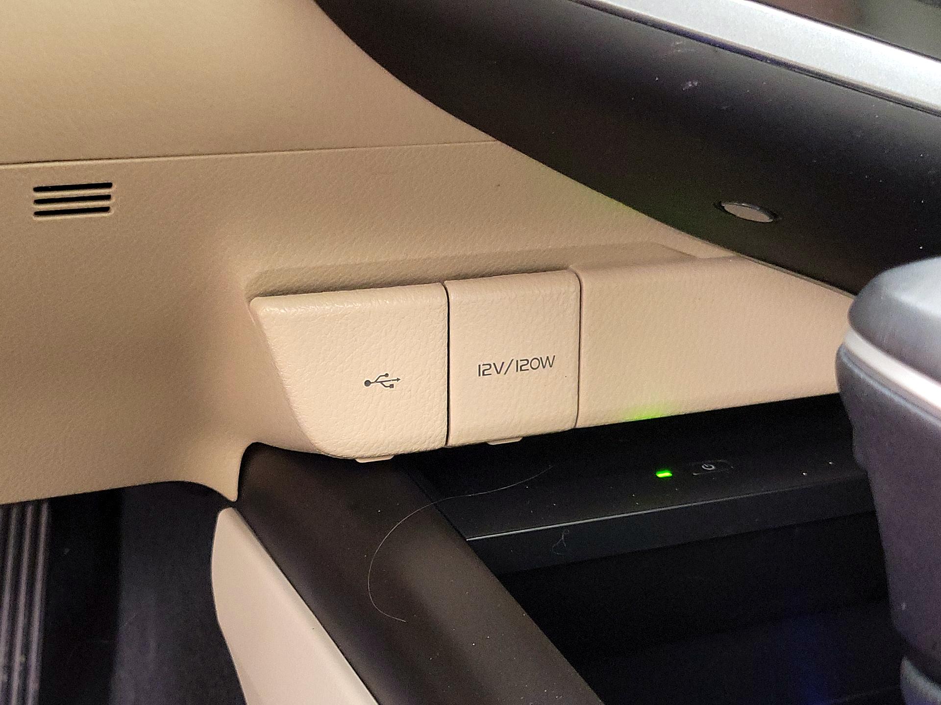 Thumbnail: 2023 Toyota Camry - 19