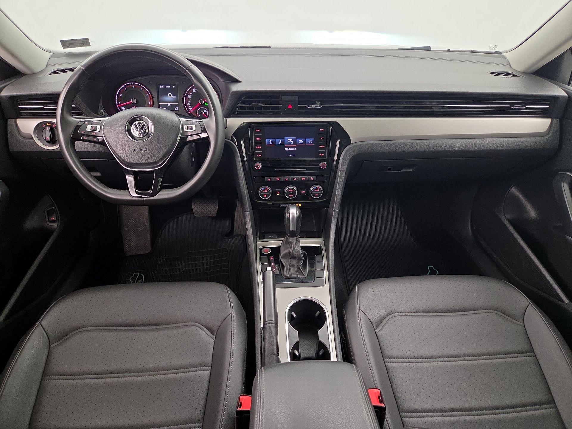 Thumbnail: 2021 Volkswagen Passat - 9