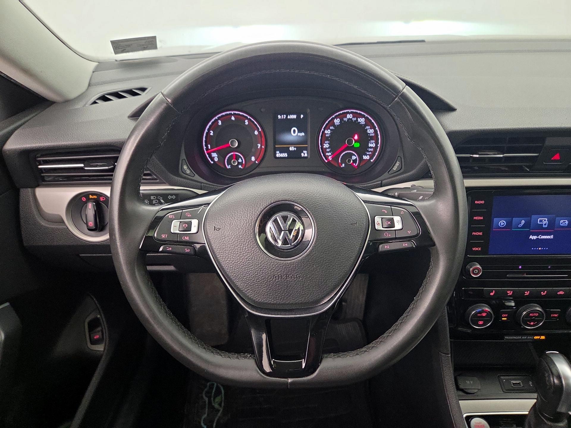 Thumbnail: 2021 Volkswagen Passat - 10