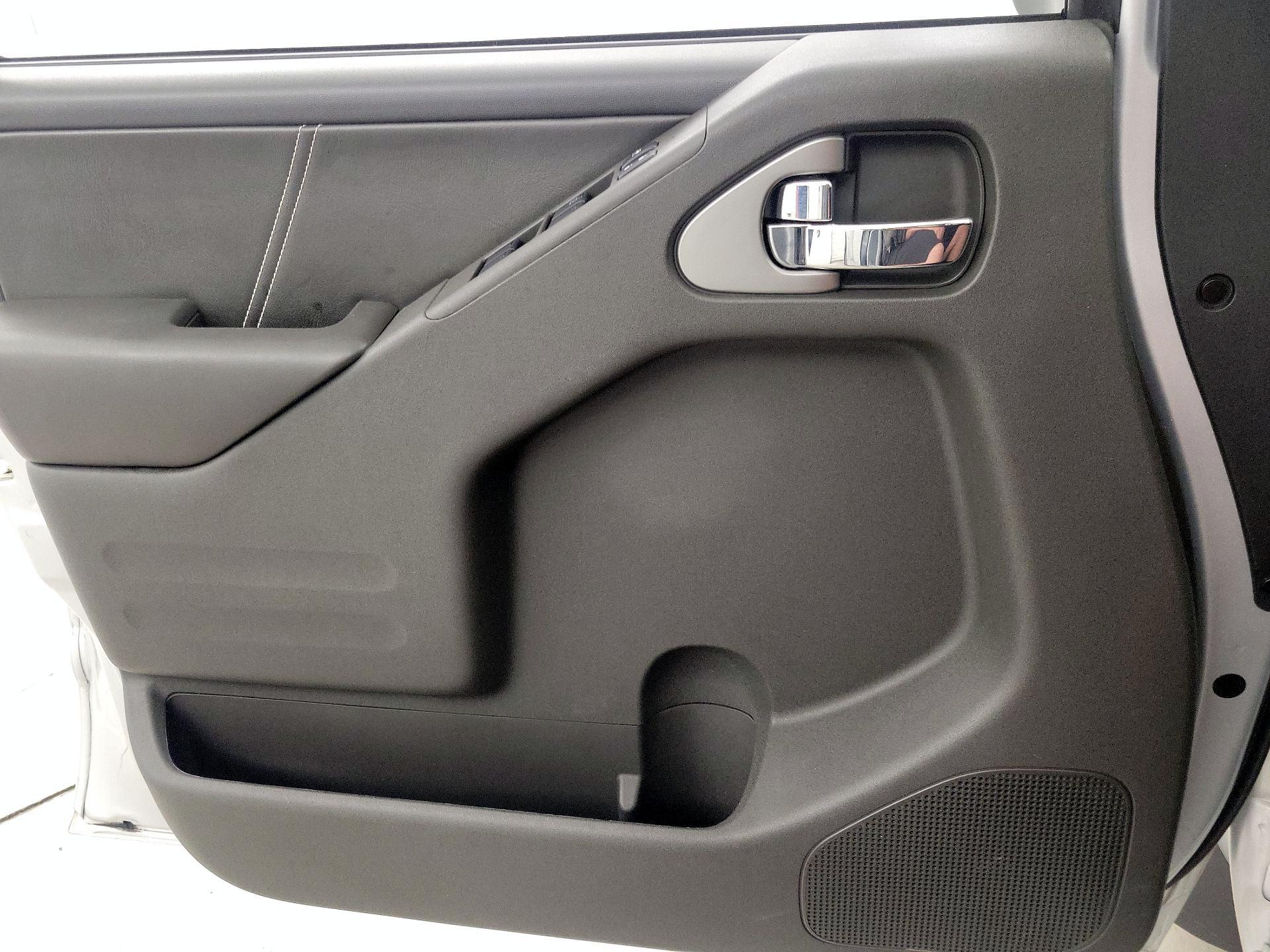 Thumbnail: 2020 Nissan Frontier - 12