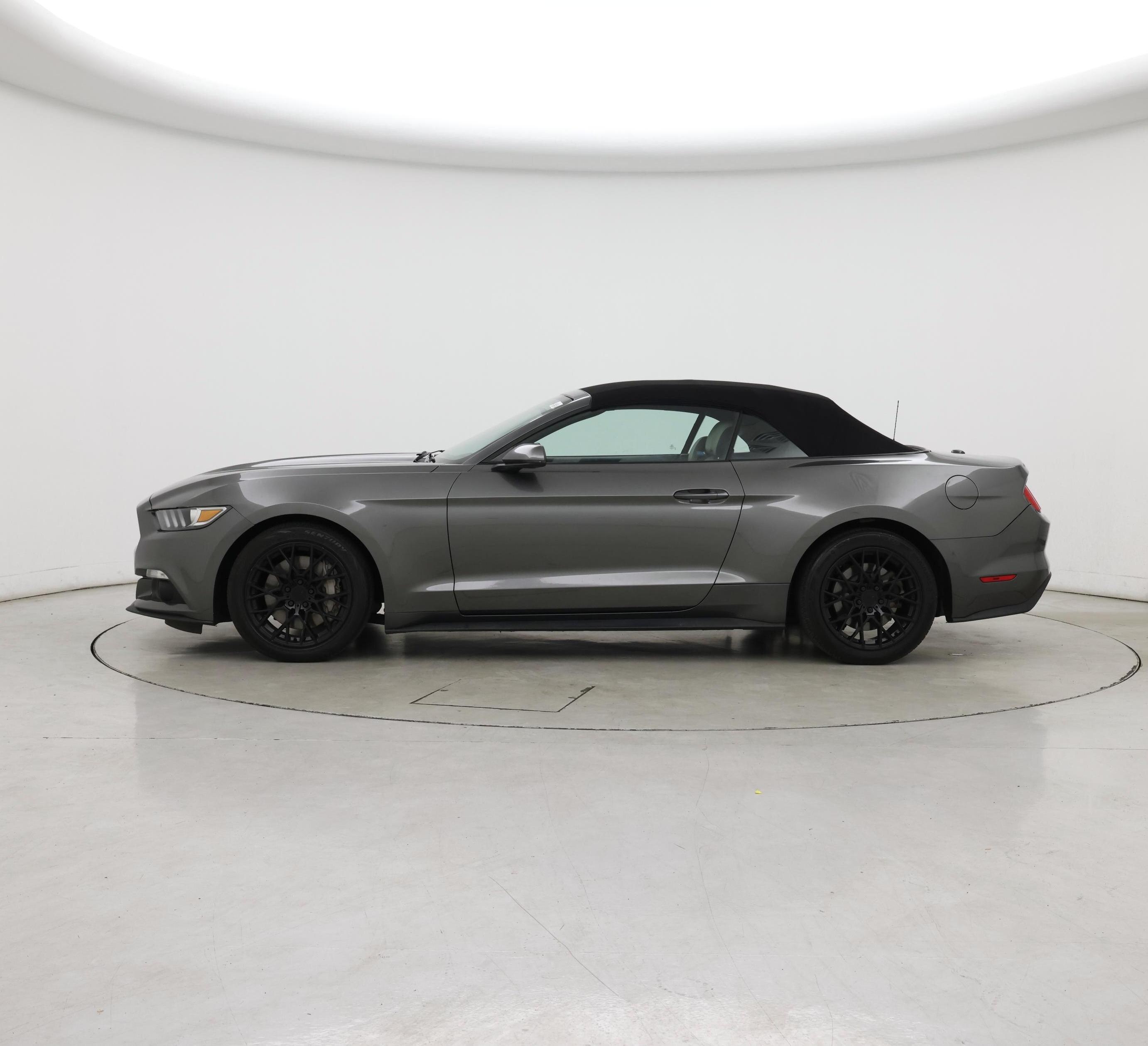 Thumbnail: 2015 Ford Mustang - 3