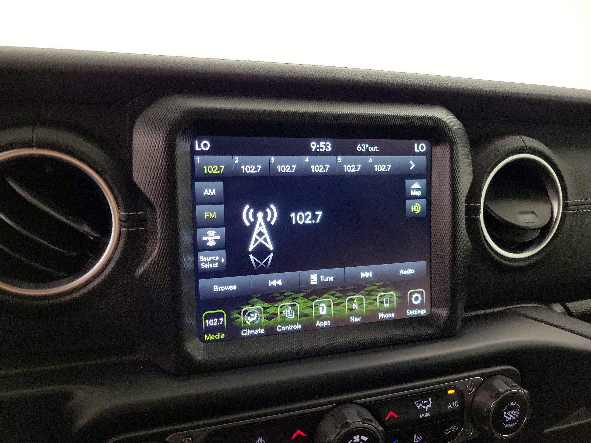 Thumbnail: 2022 Jeep Gladiator - 16