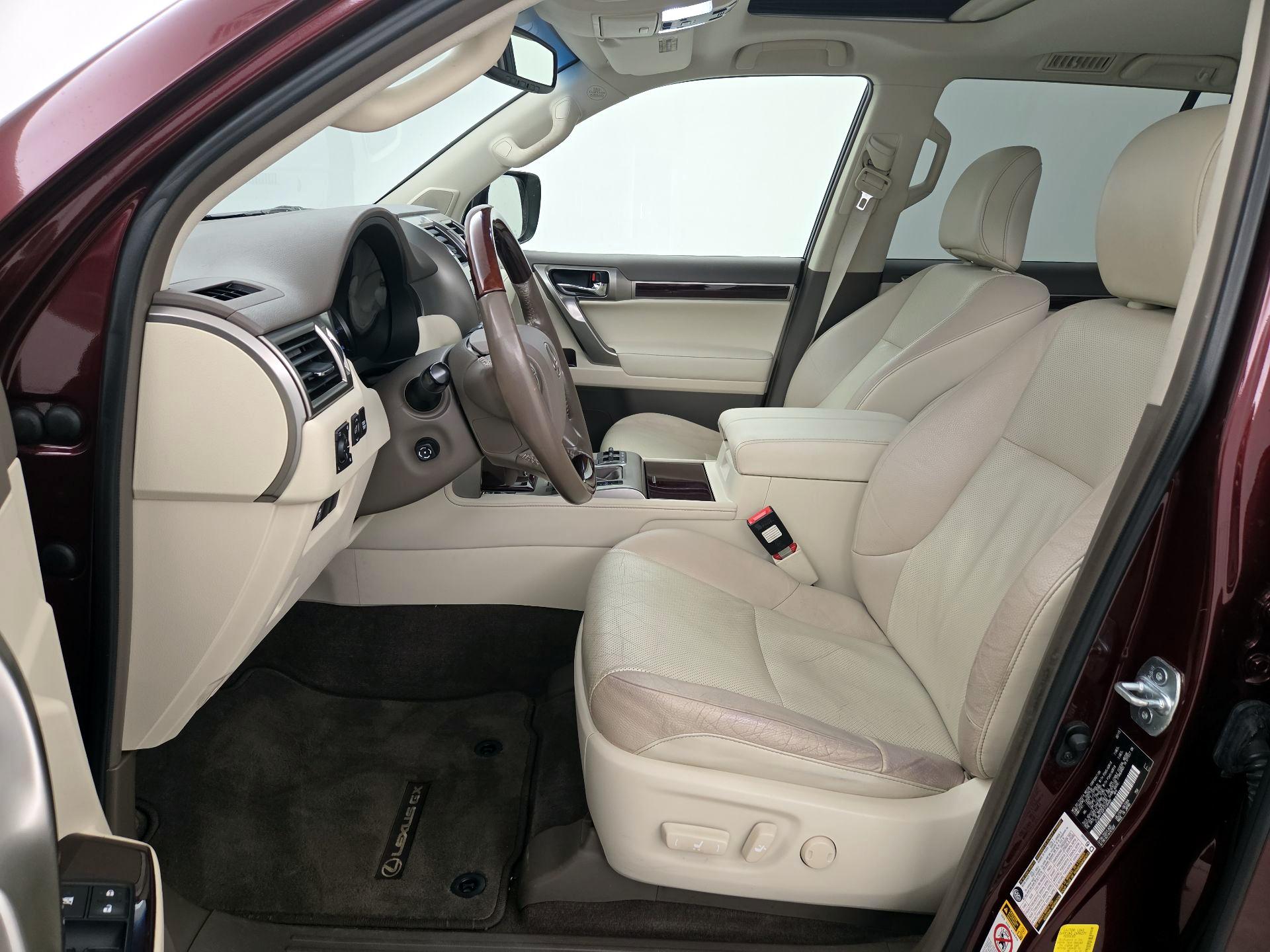 Thumbnail: 2015 Lexus GX - 11