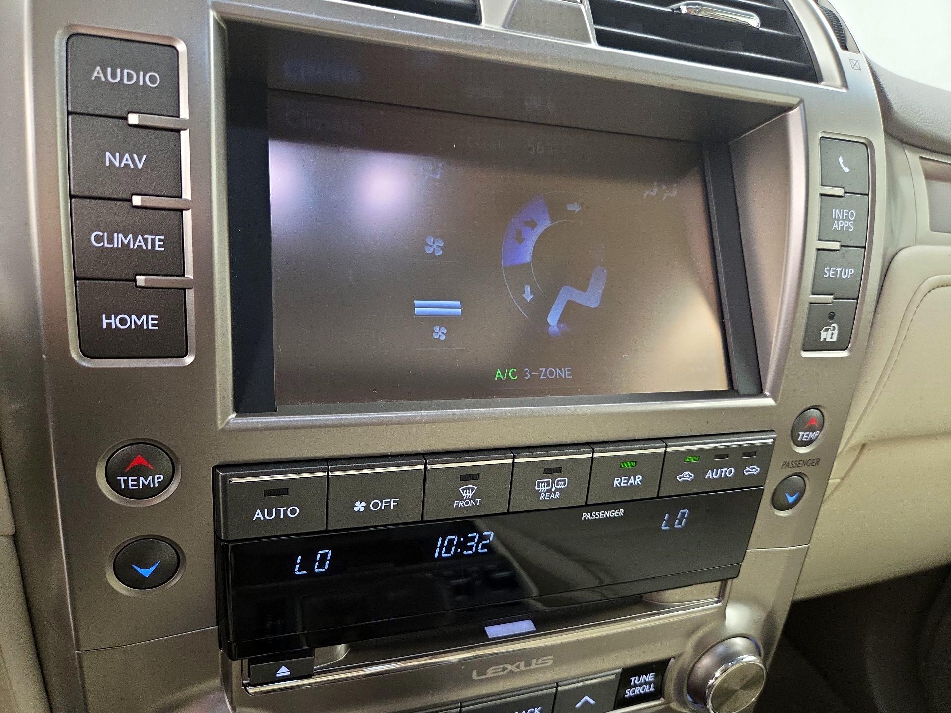 Thumbnail: 2015 Lexus GX - 17