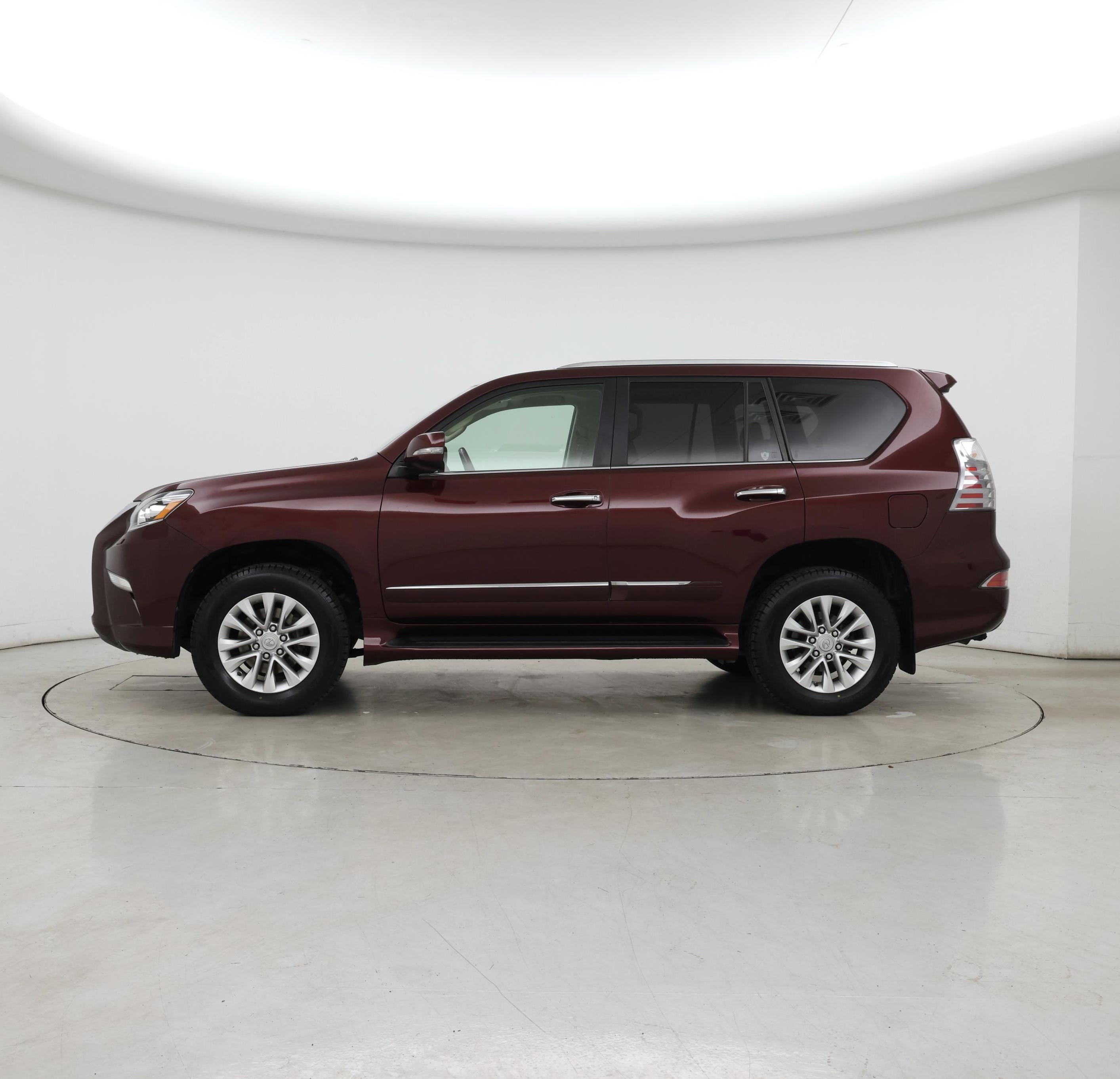 Thumbnail: 2015 Lexus GX - 3