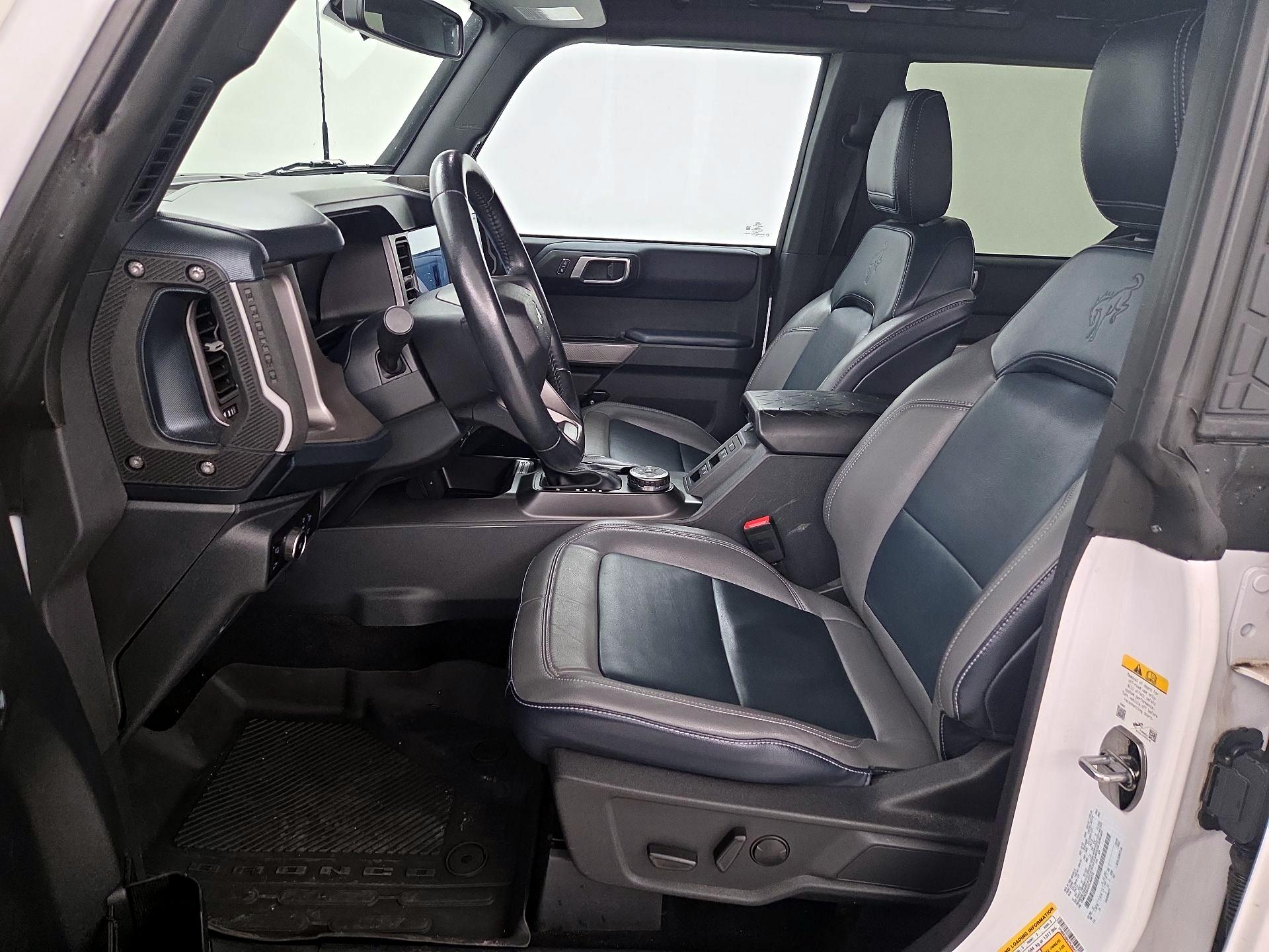 Thumbnail: 2023 Ford Bronco - 11