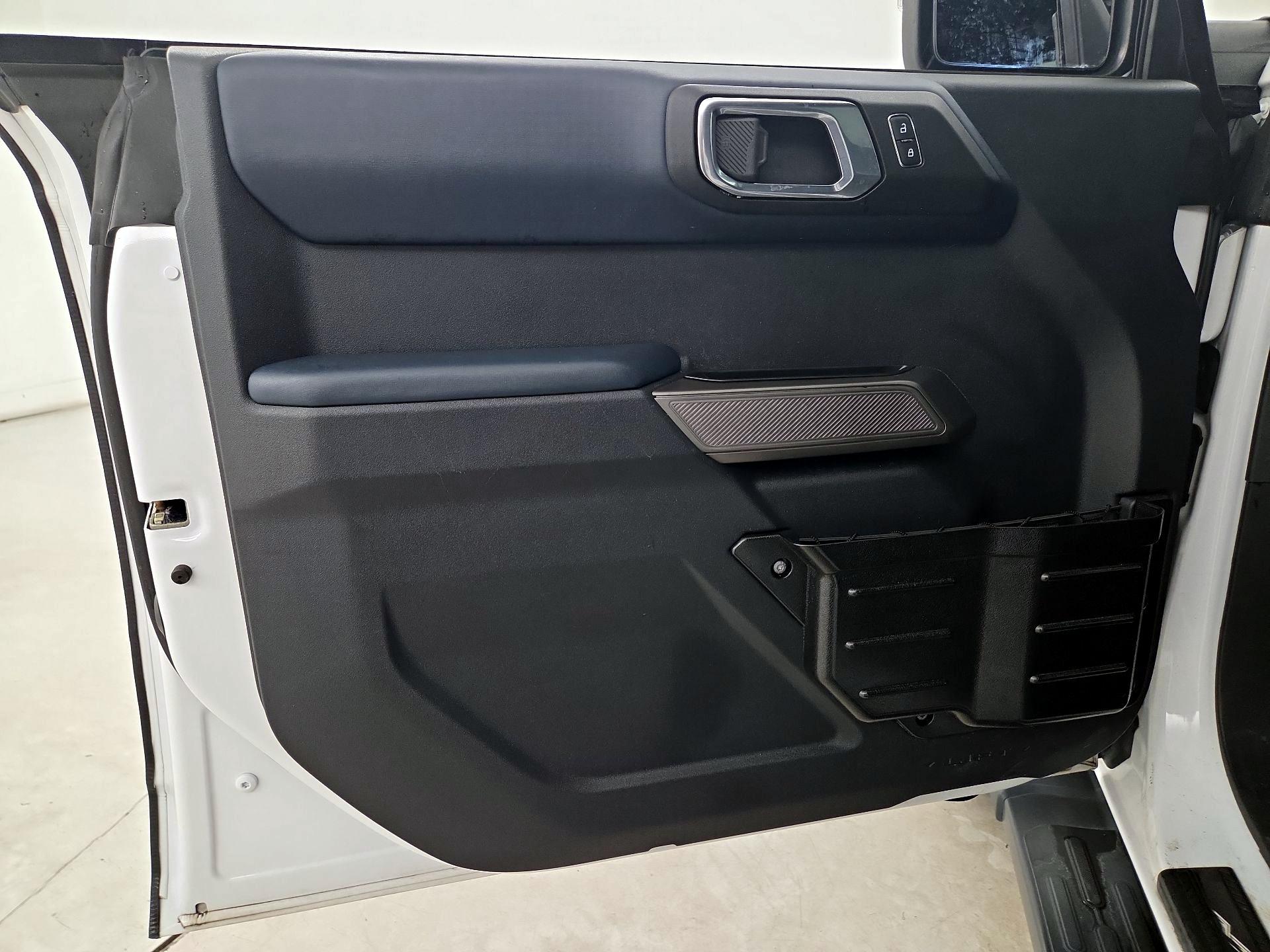 Thumbnail: 2023 Ford Bronco - 12