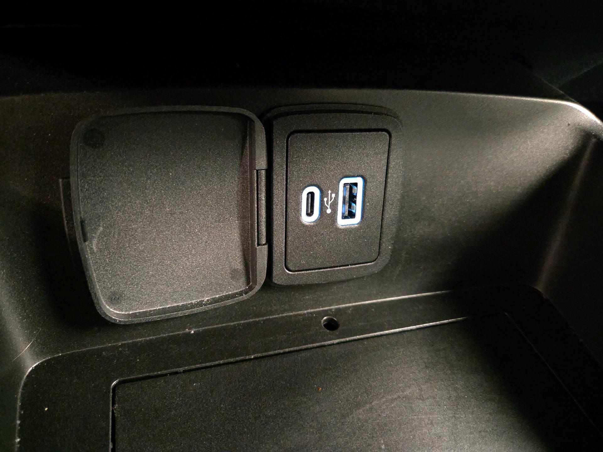 Thumbnail: 2023 Ford Bronco - 19