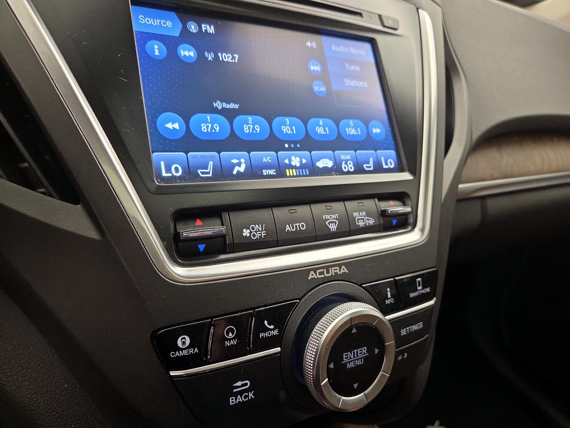 Thumbnail: 2020 Acura MDX - 17