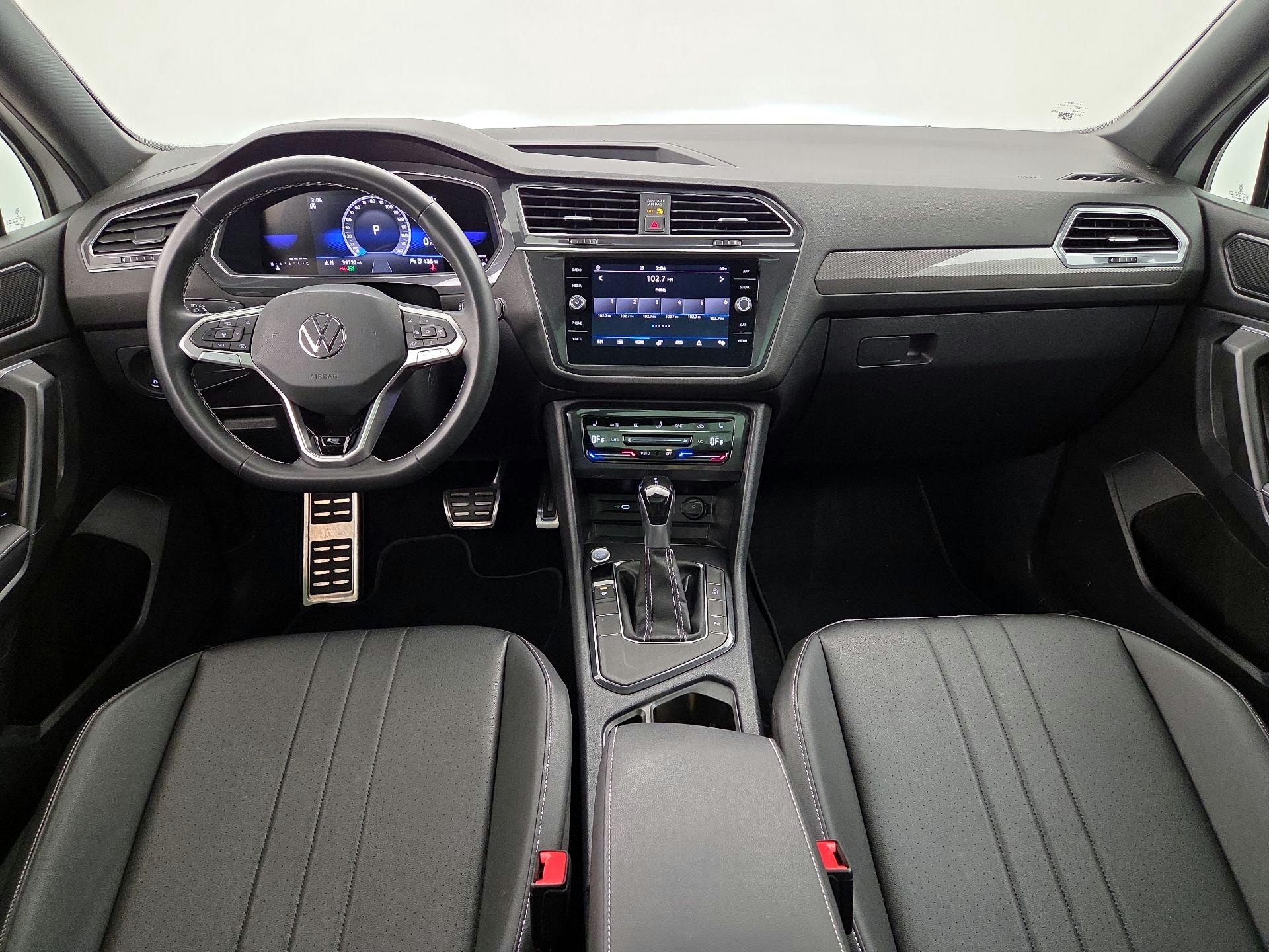 Thumbnail: 2023 Volkswagen Tiguan - 9