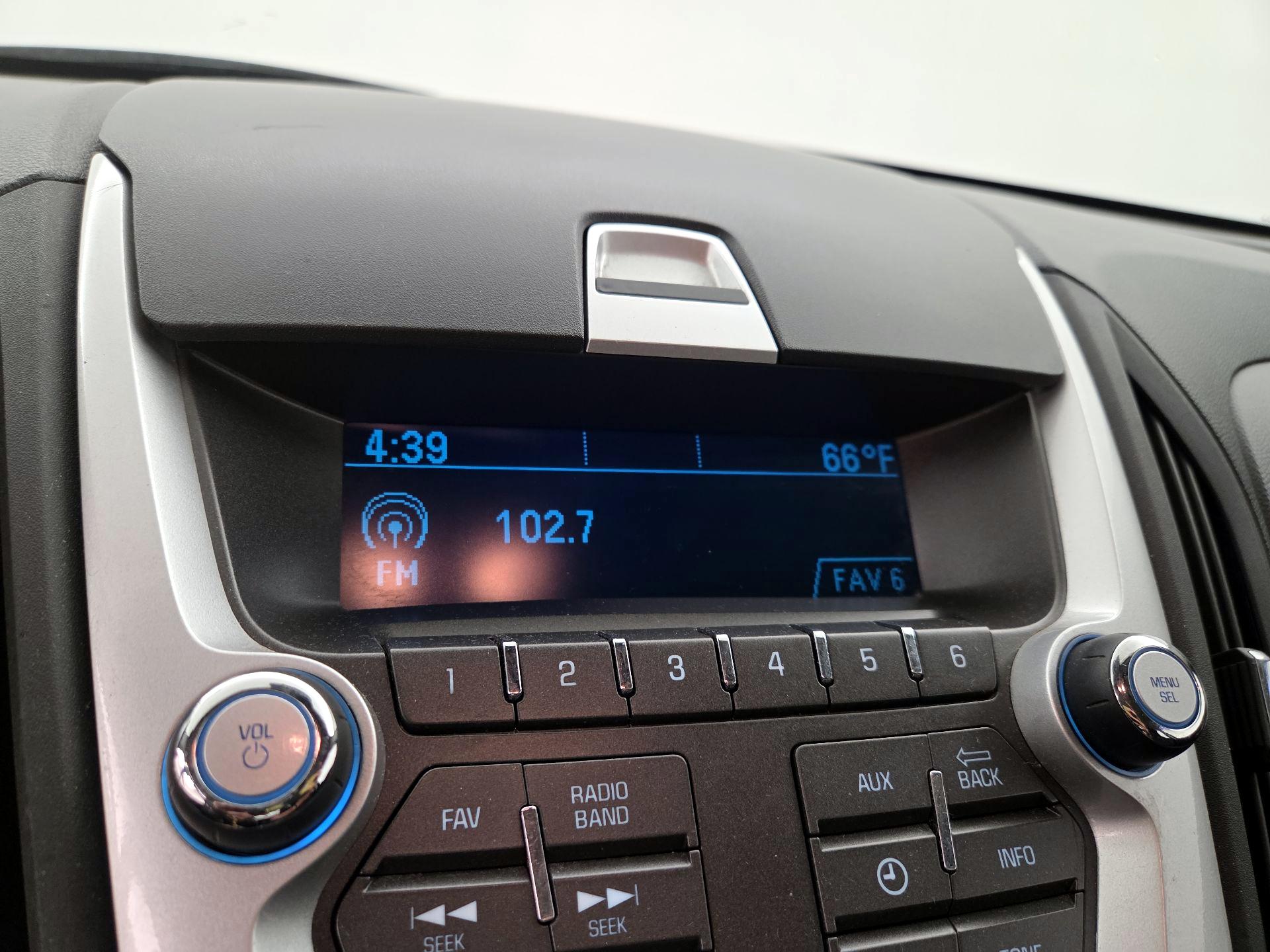 Thumbnail: 2014 Chevrolet Equinox - 13