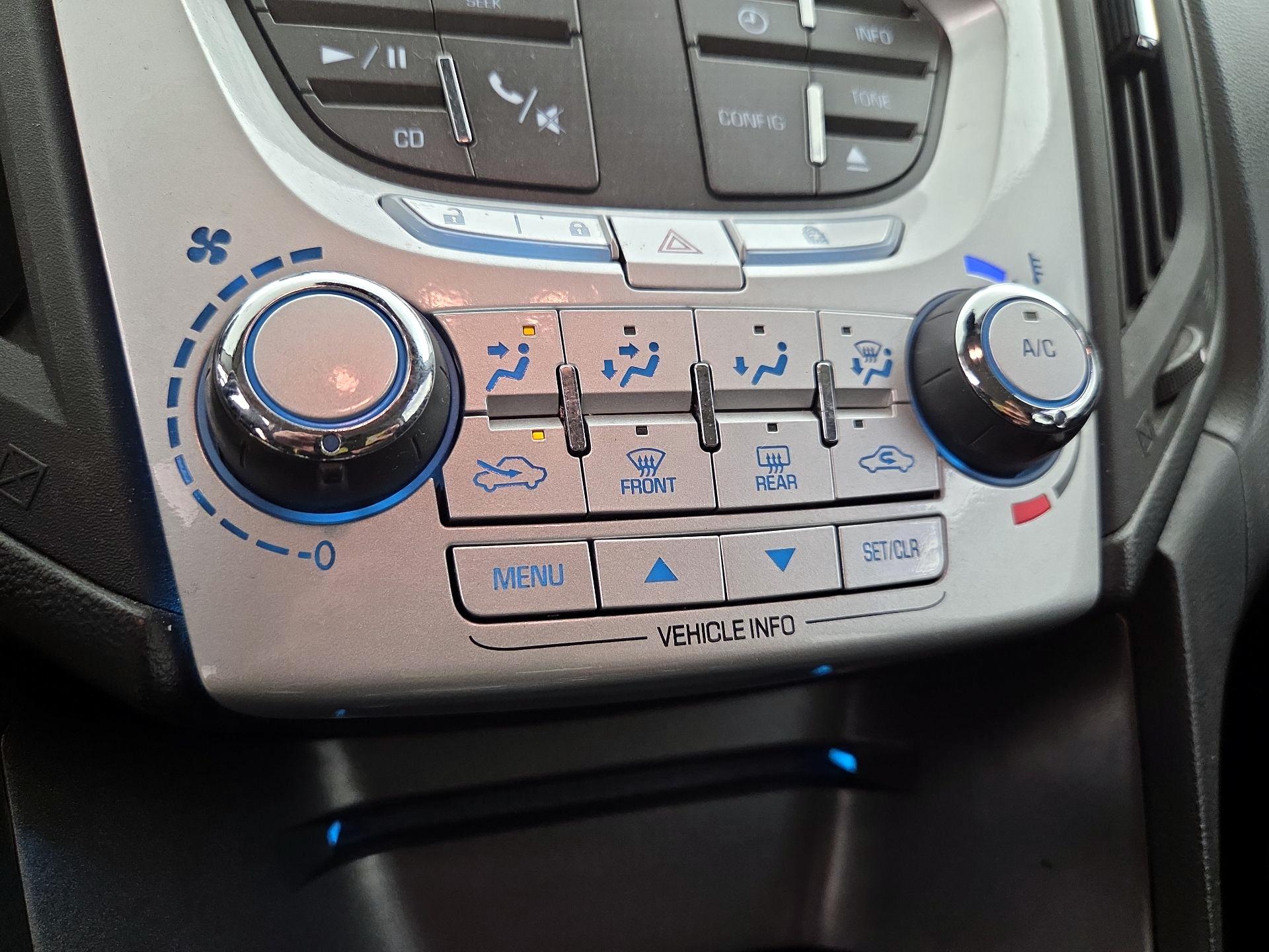 Thumbnail: 2014 Chevrolet Equinox - 14