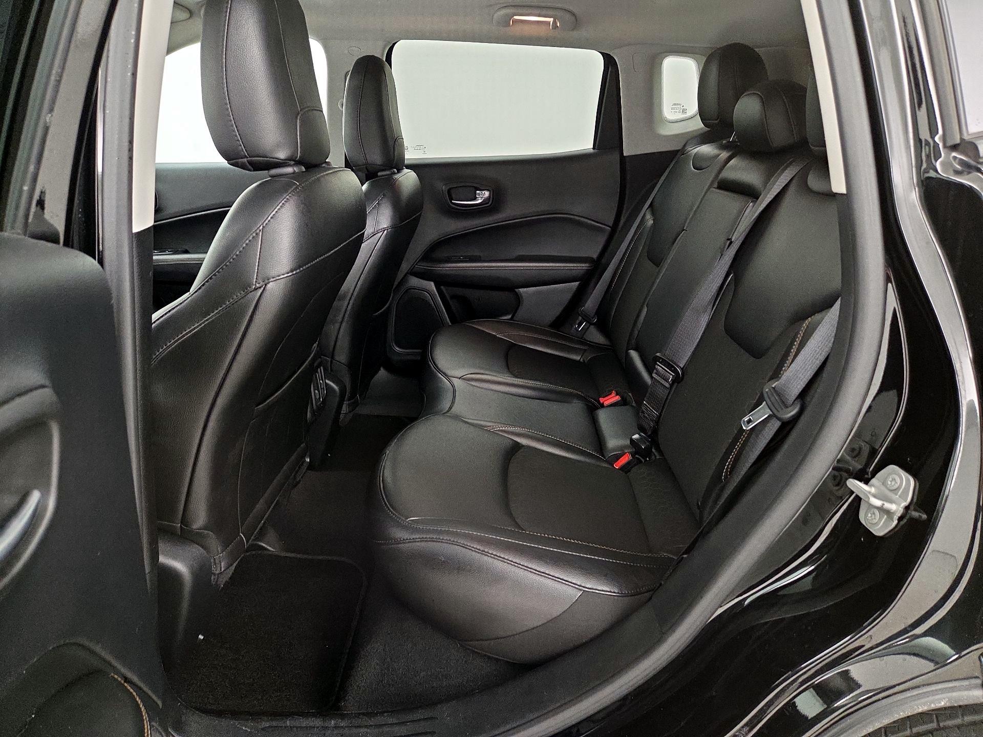 Thumbnail: 2020 Jeep Compass - 19