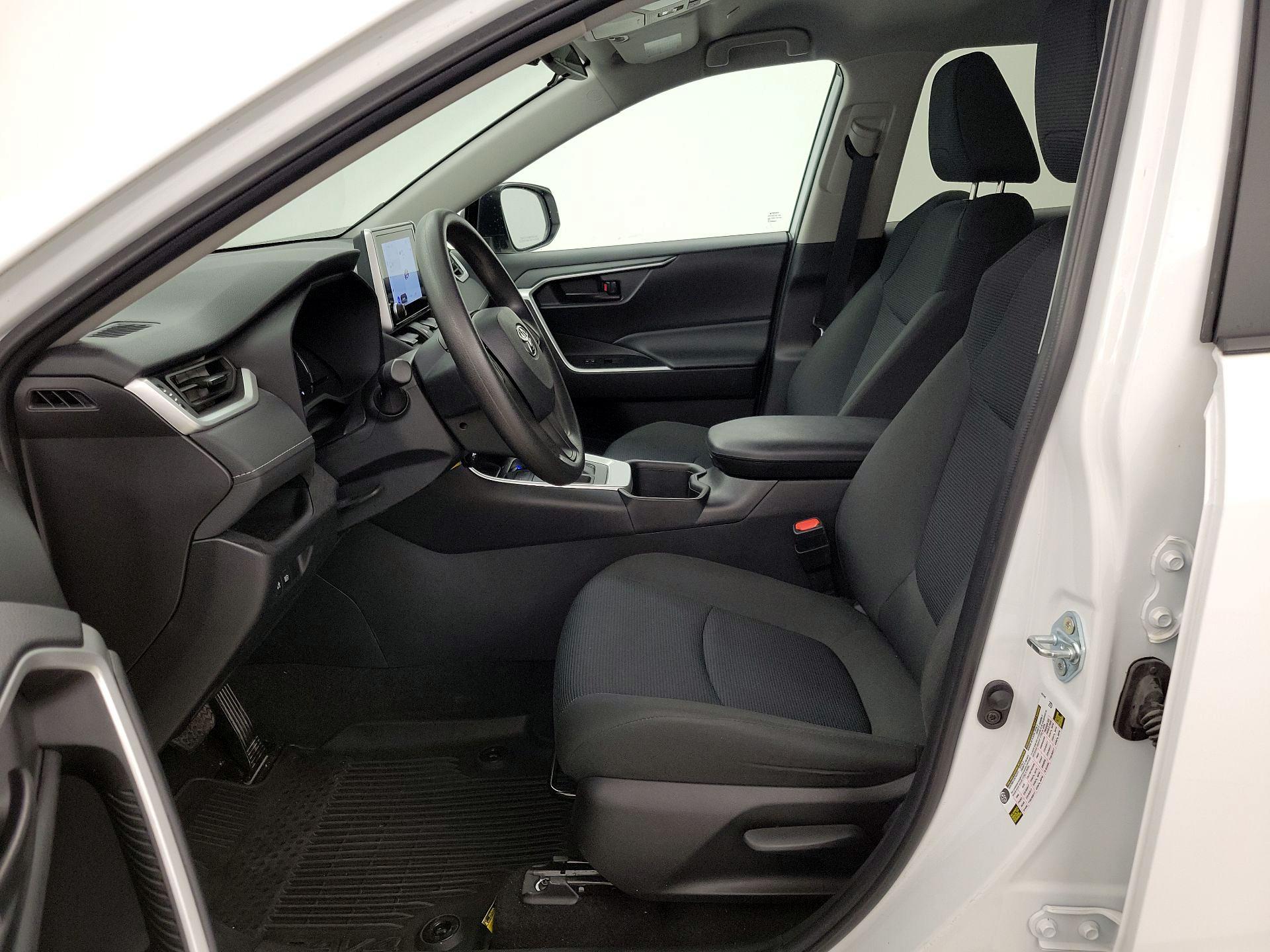 Thumbnail: 2024 Toyota RAV4 - 11