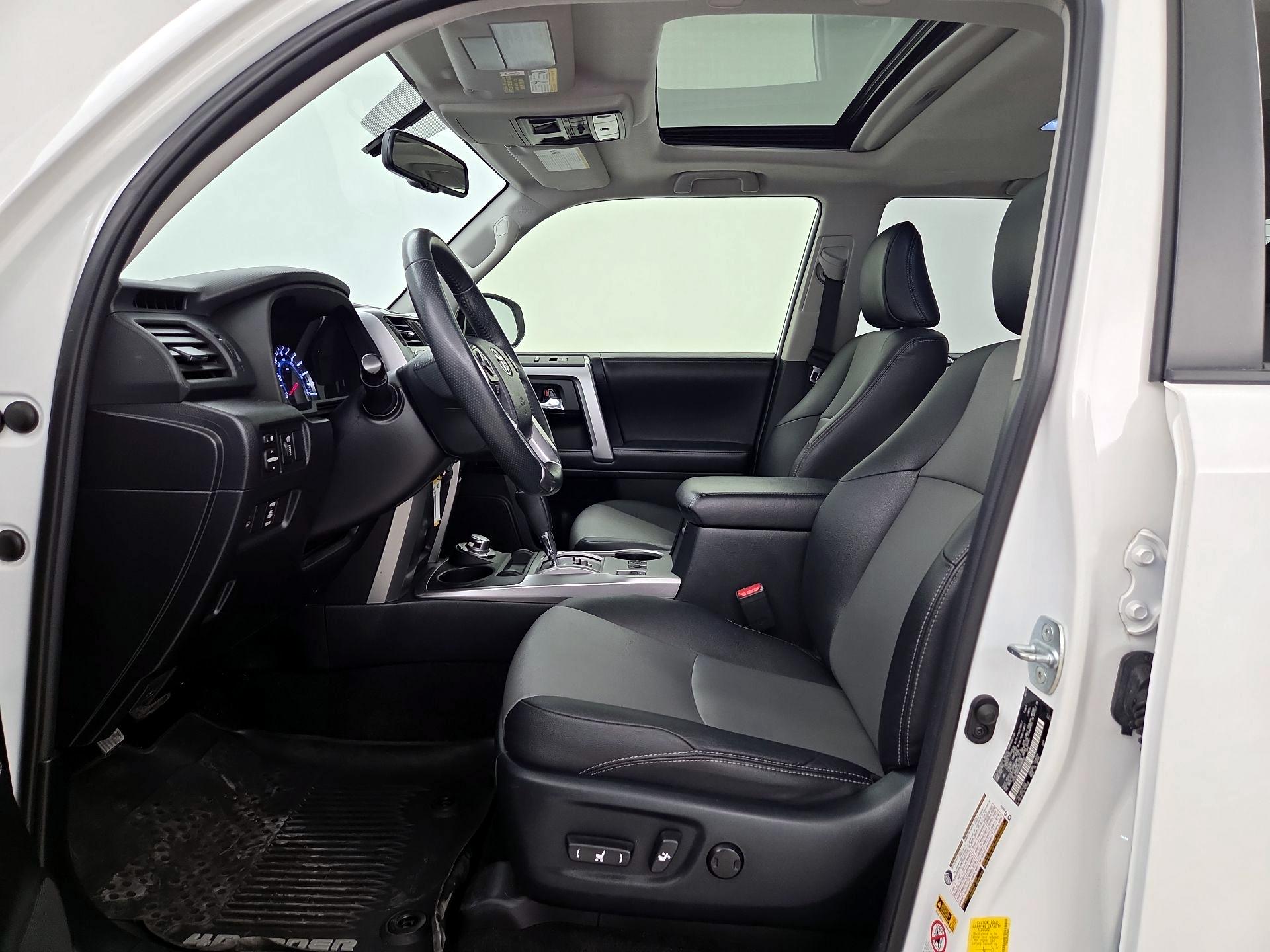 Thumbnail: 2018 Toyota 4Runner - 11