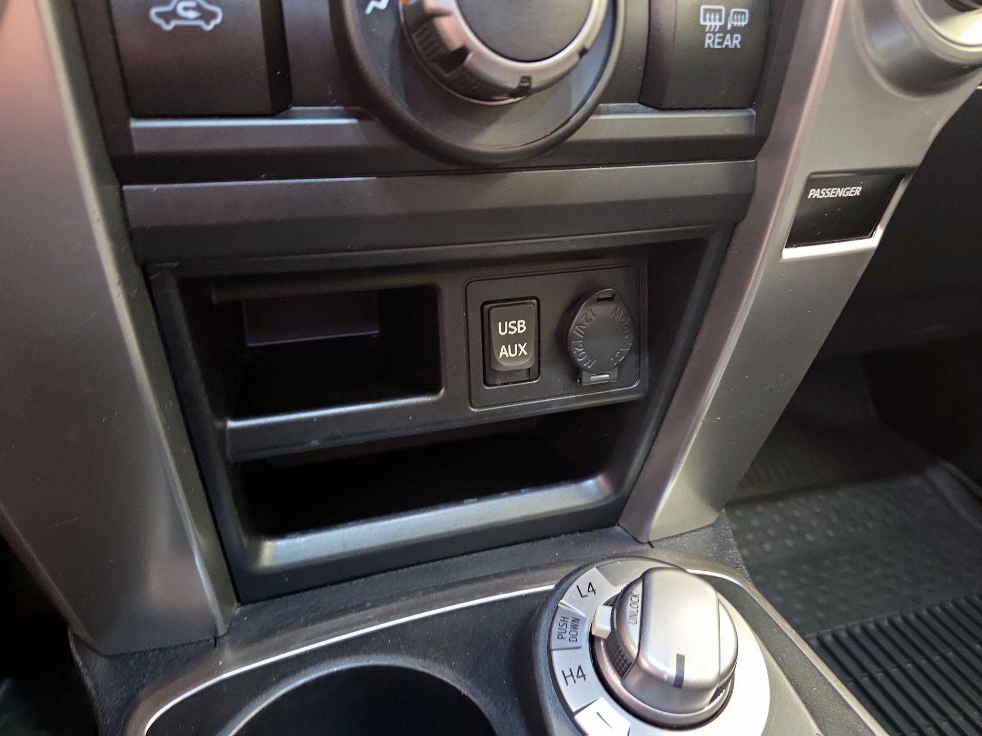 Thumbnail: 2018 Toyota 4Runner - 18