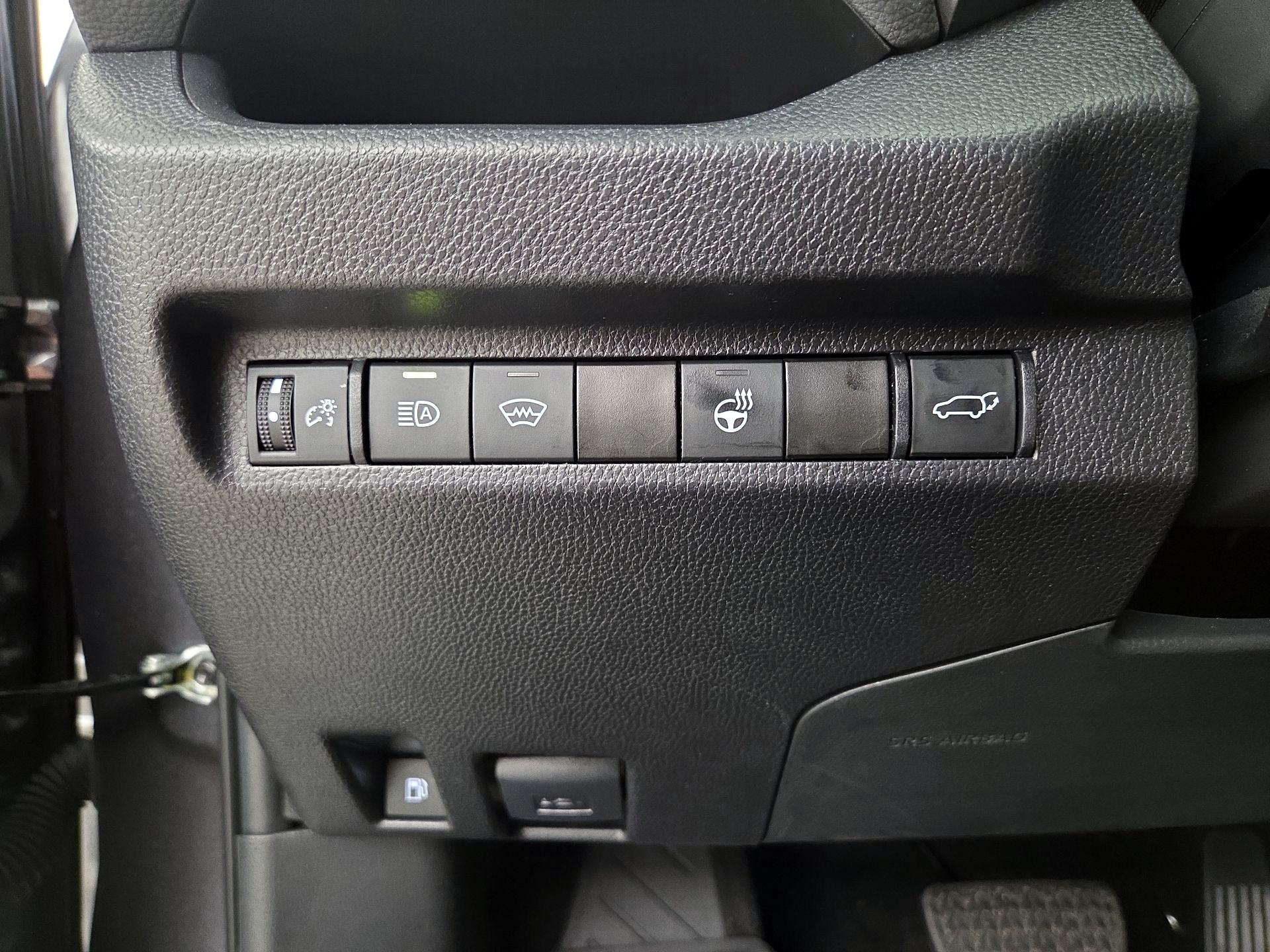 Thumbnail: 2024 Toyota RAV4 - 13