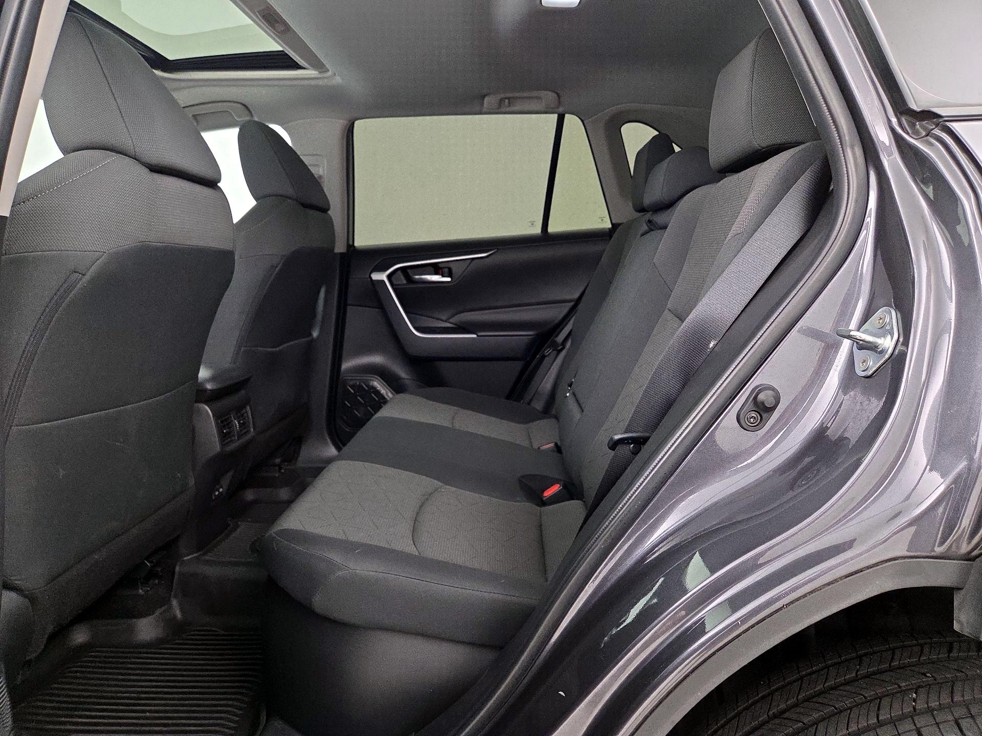 Thumbnail: 2024 Toyota RAV4 - 20