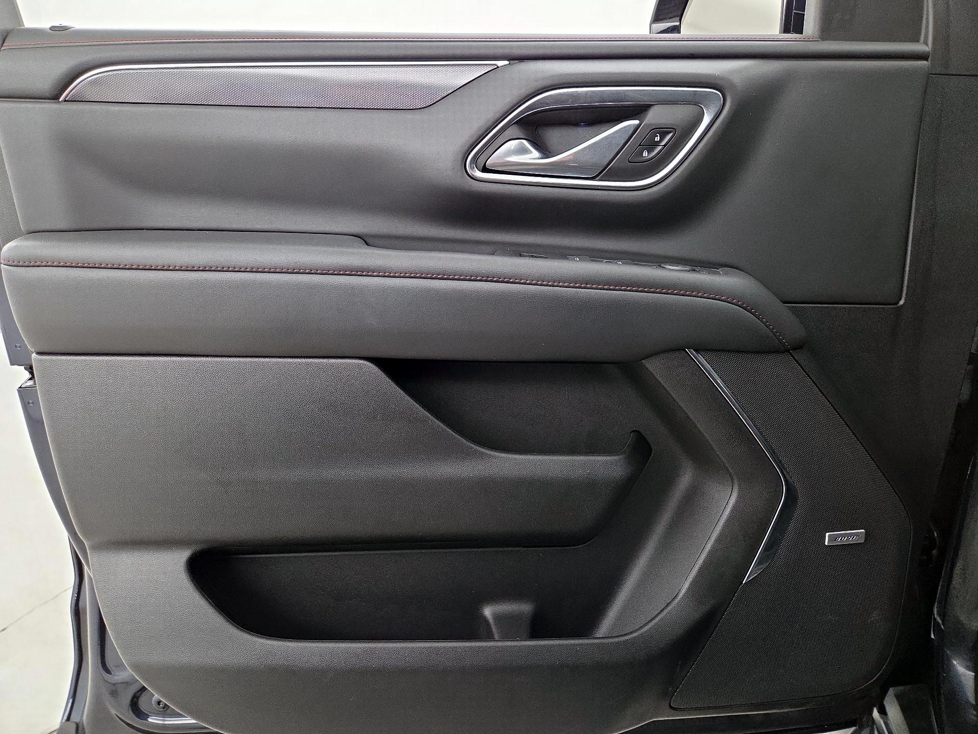 Thumbnail: 2023 Chevrolet Suburban - 12