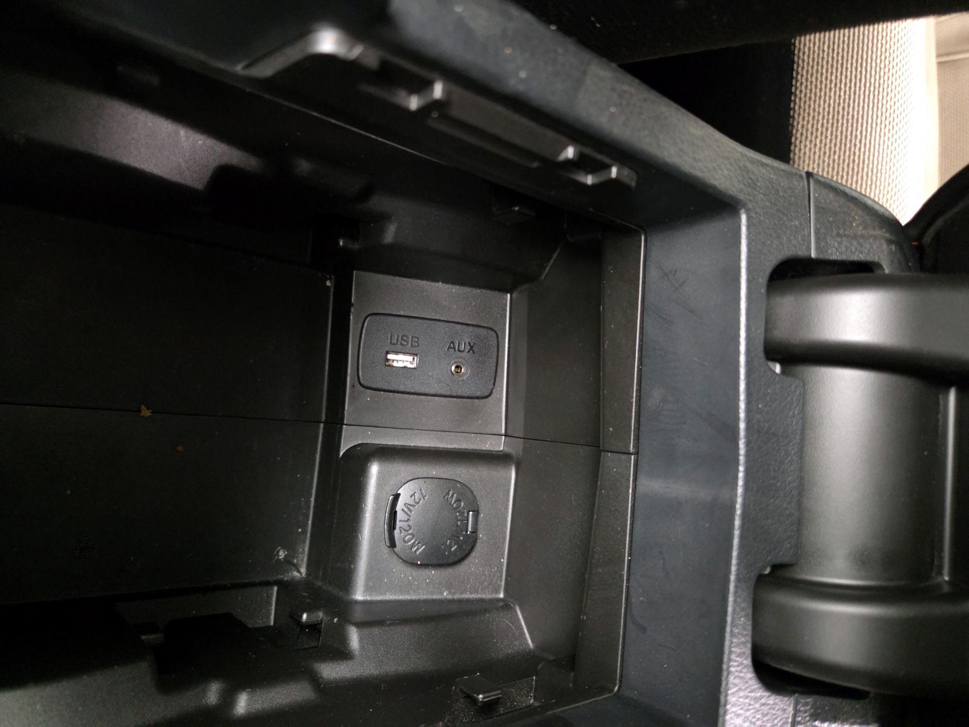 Thumbnail: 2016 Subaru XV Crosstrek - 18