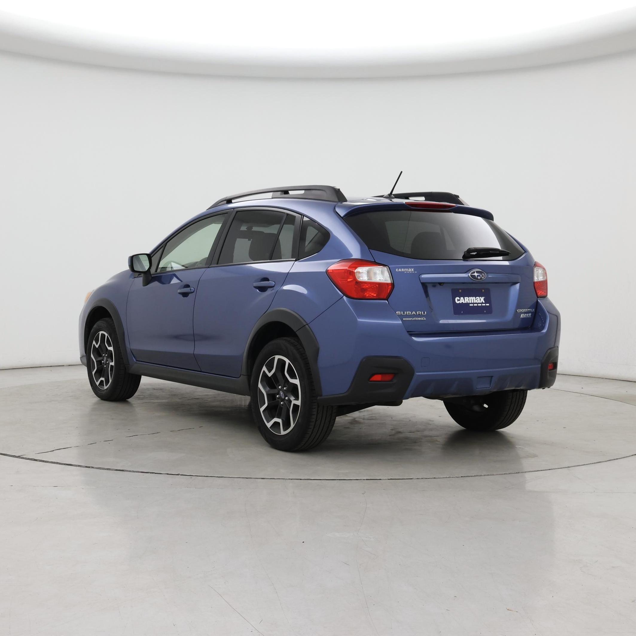 Thumbnail: 2016 Subaru XV Crosstrek - 2