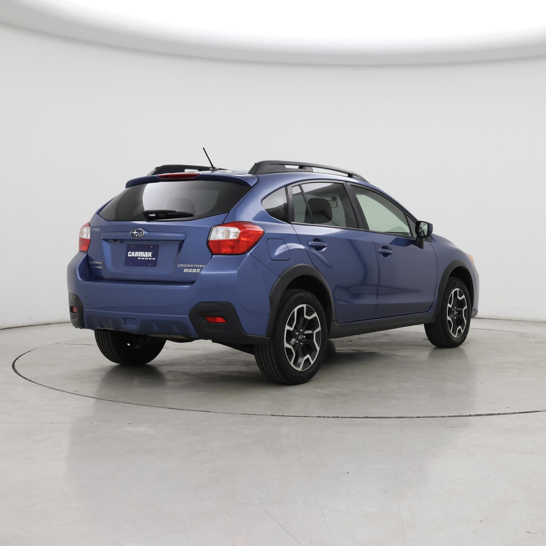 Thumbnail: 2016 Subaru XV Crosstrek - 8