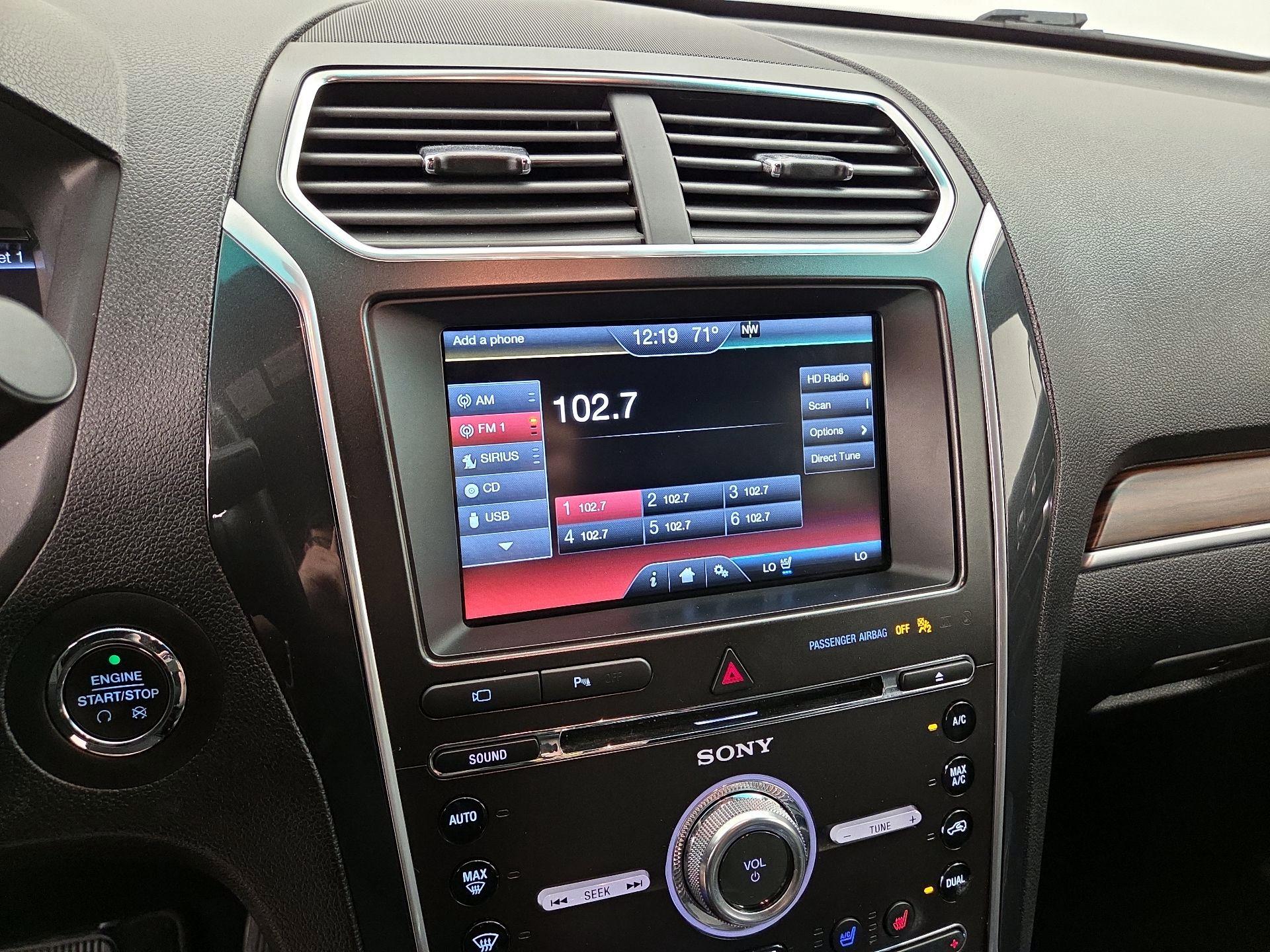 Thumbnail: 2016 Ford Explorer - 15