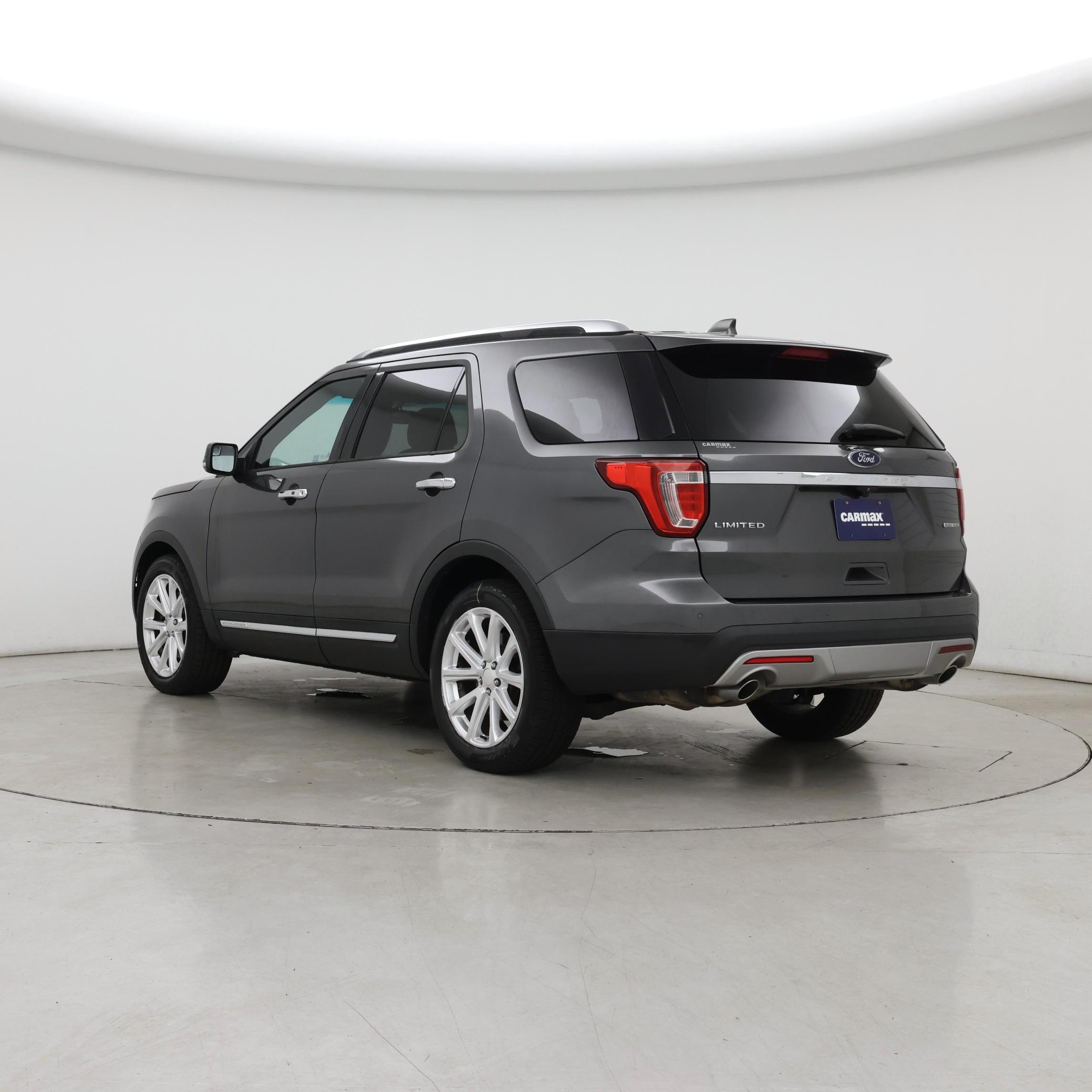 Thumbnail: 2016 Ford Explorer - 2