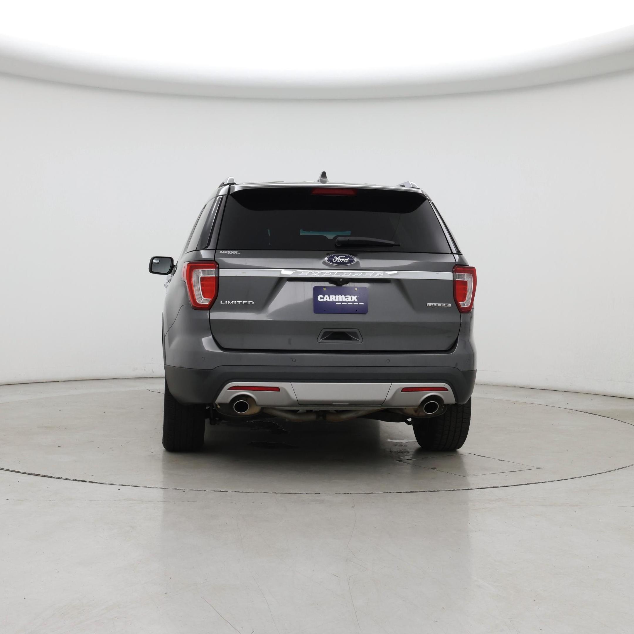 Thumbnail: 2016 Ford Explorer - 6