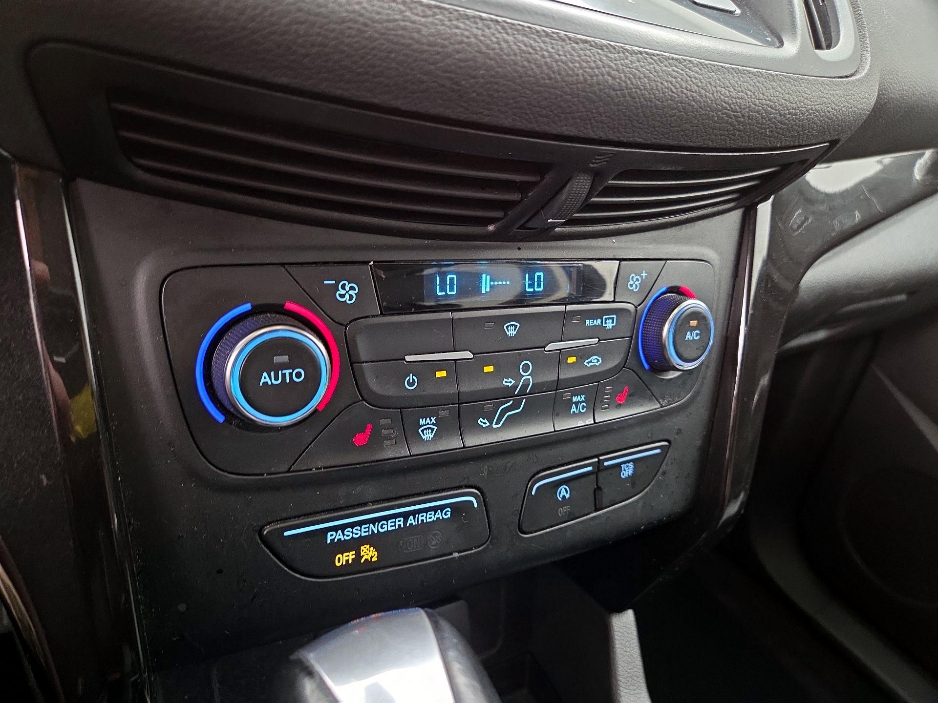 Thumbnail: 2017 Ford Escape - 17