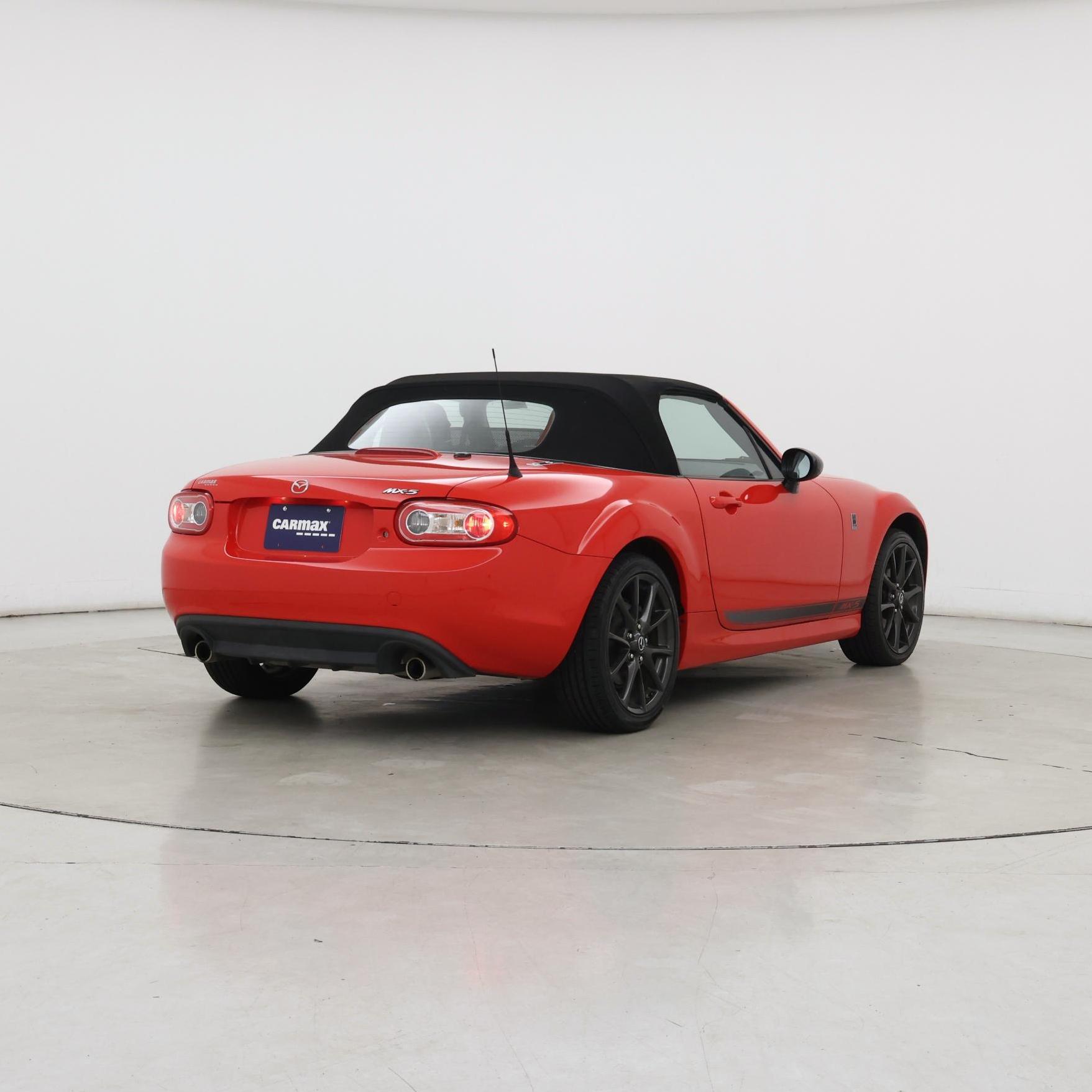 Thumbnail: 2015 Mazda MX-5 Miata - 8