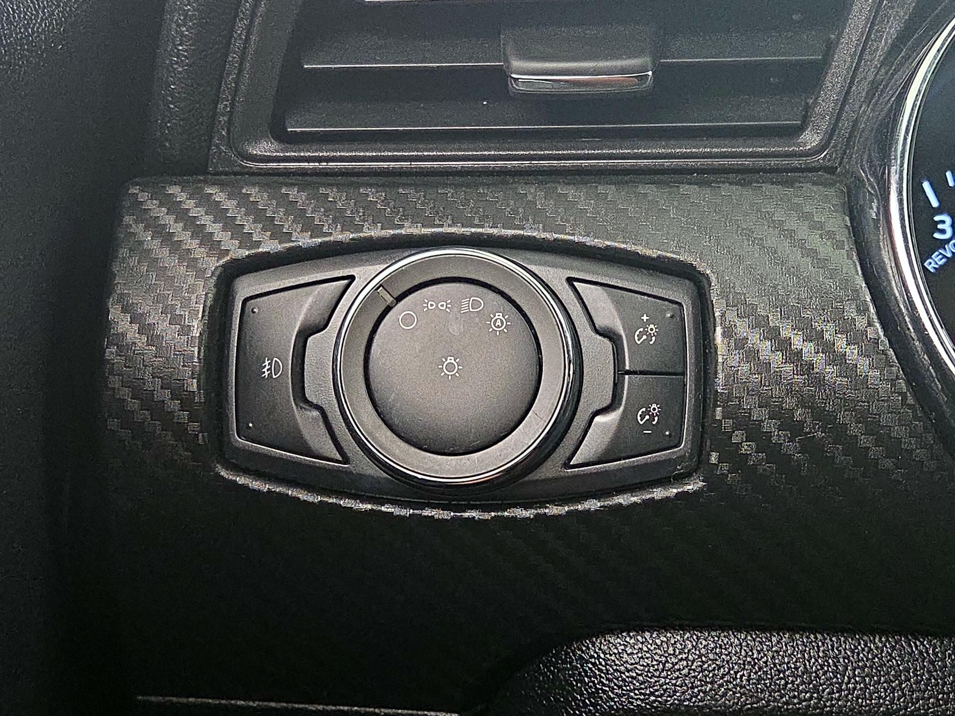 Thumbnail: 2015 Ford Mustang - 13