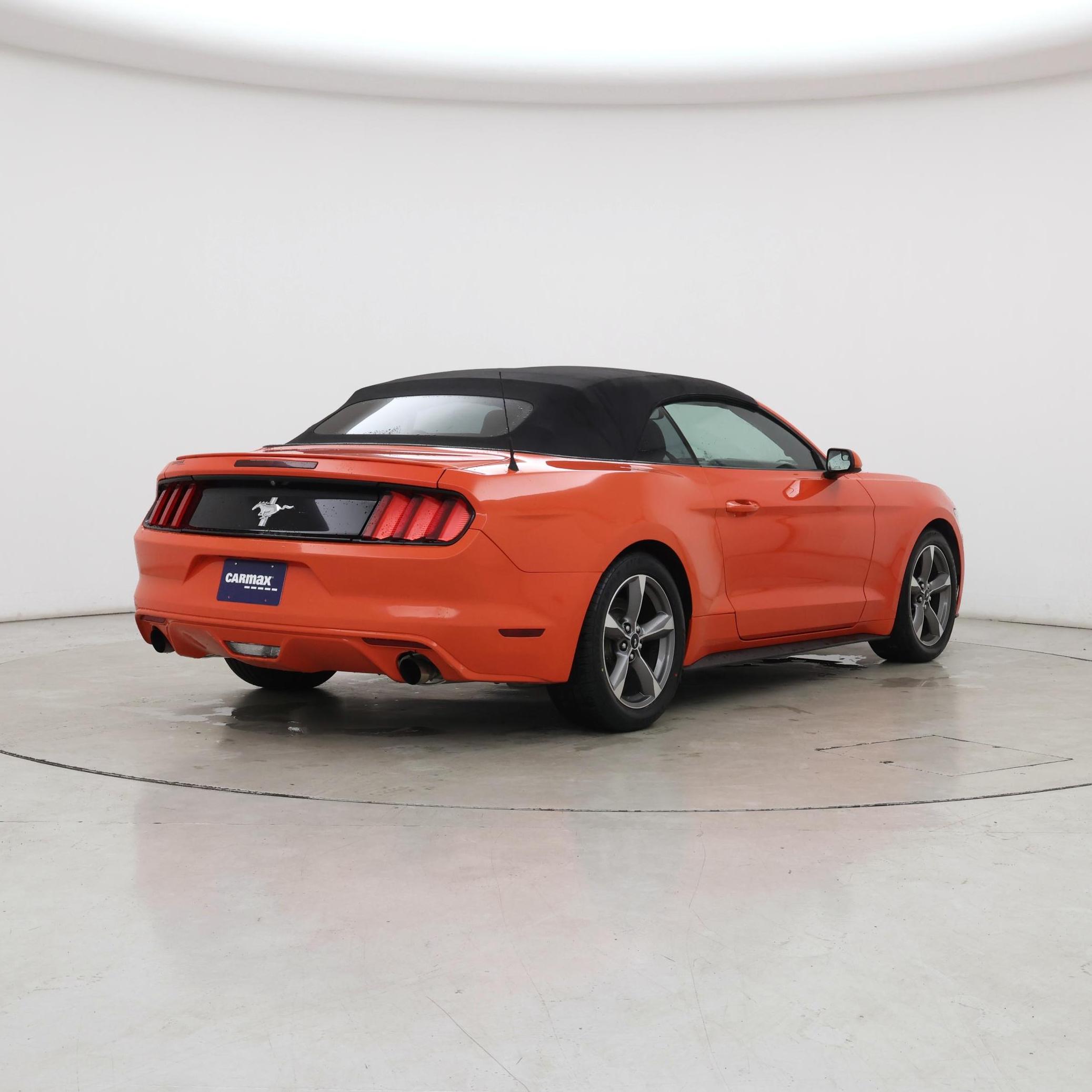 Thumbnail: 2015 Ford Mustang - 8