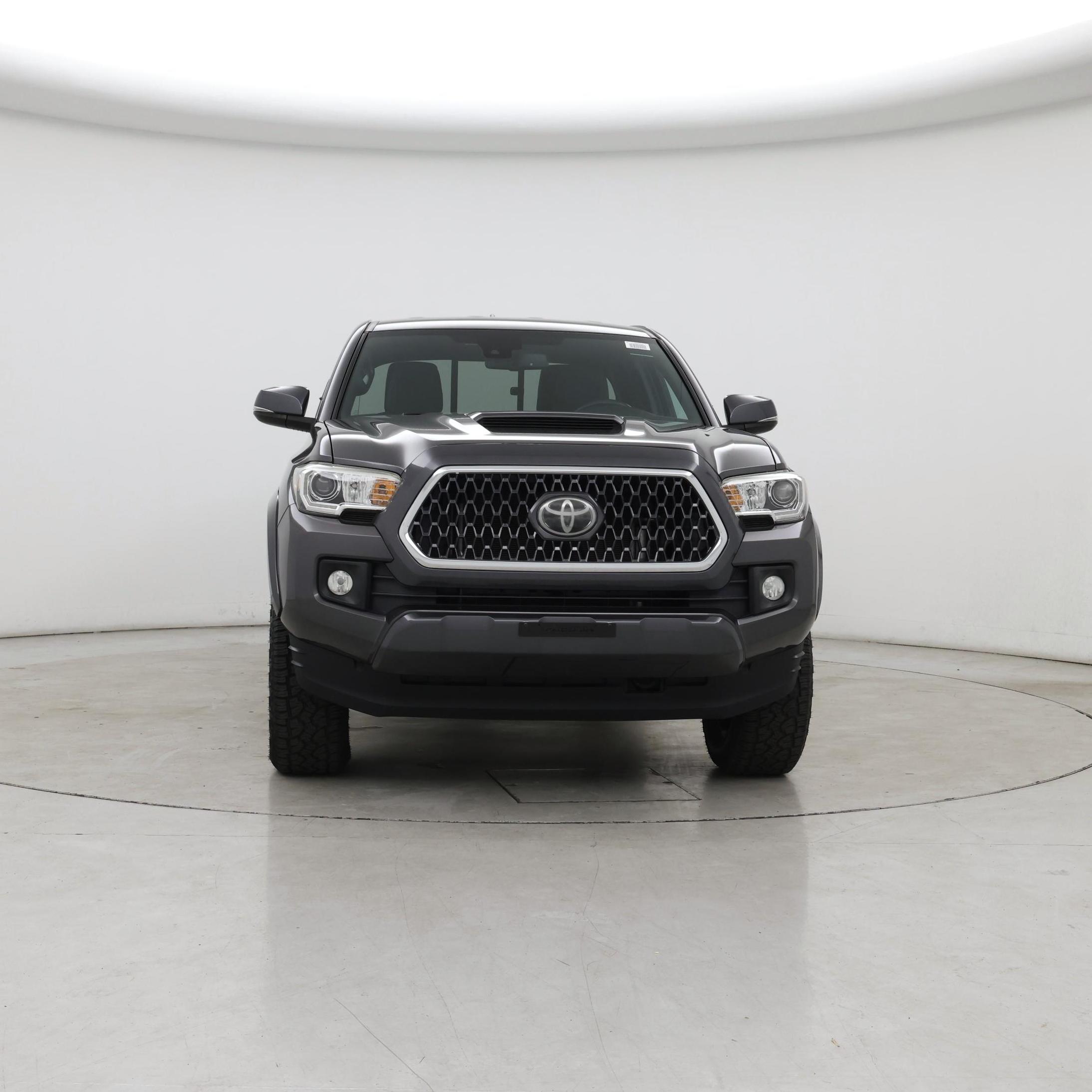 Thumbnail: 2019 Toyota Tacoma - 5