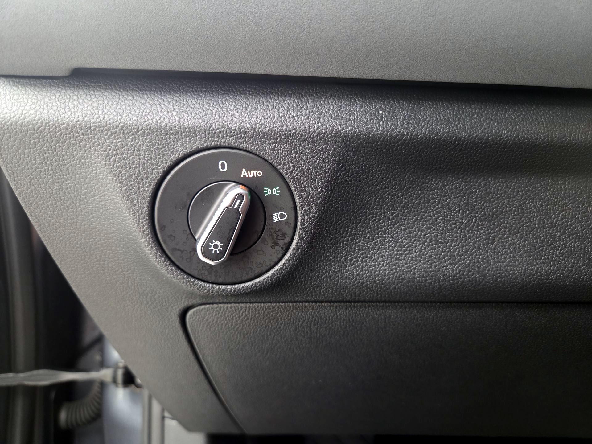 Thumbnail: 2025 Volkswagen Jetta - 13