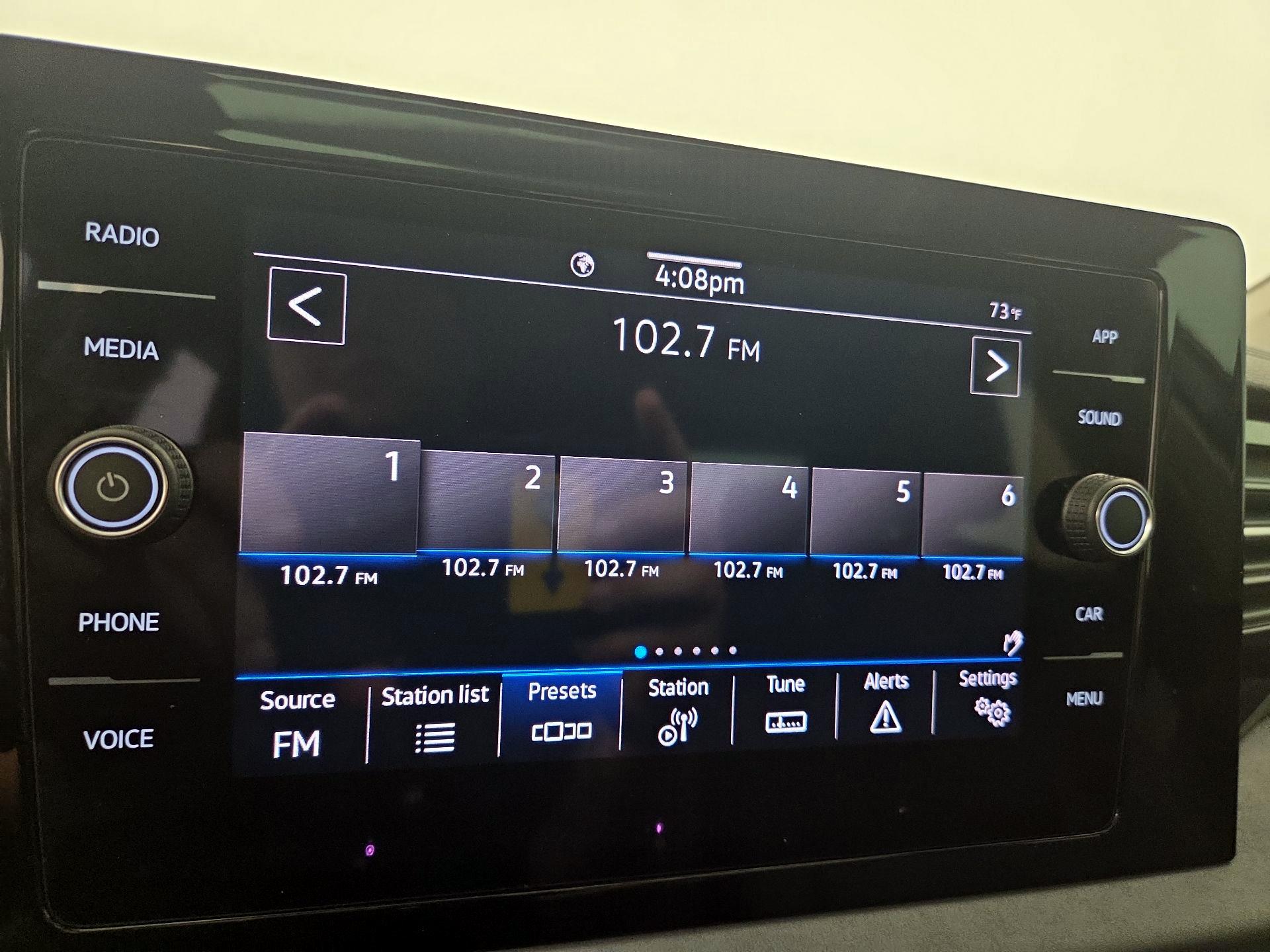 Thumbnail: 2025 Volkswagen Jetta - 15